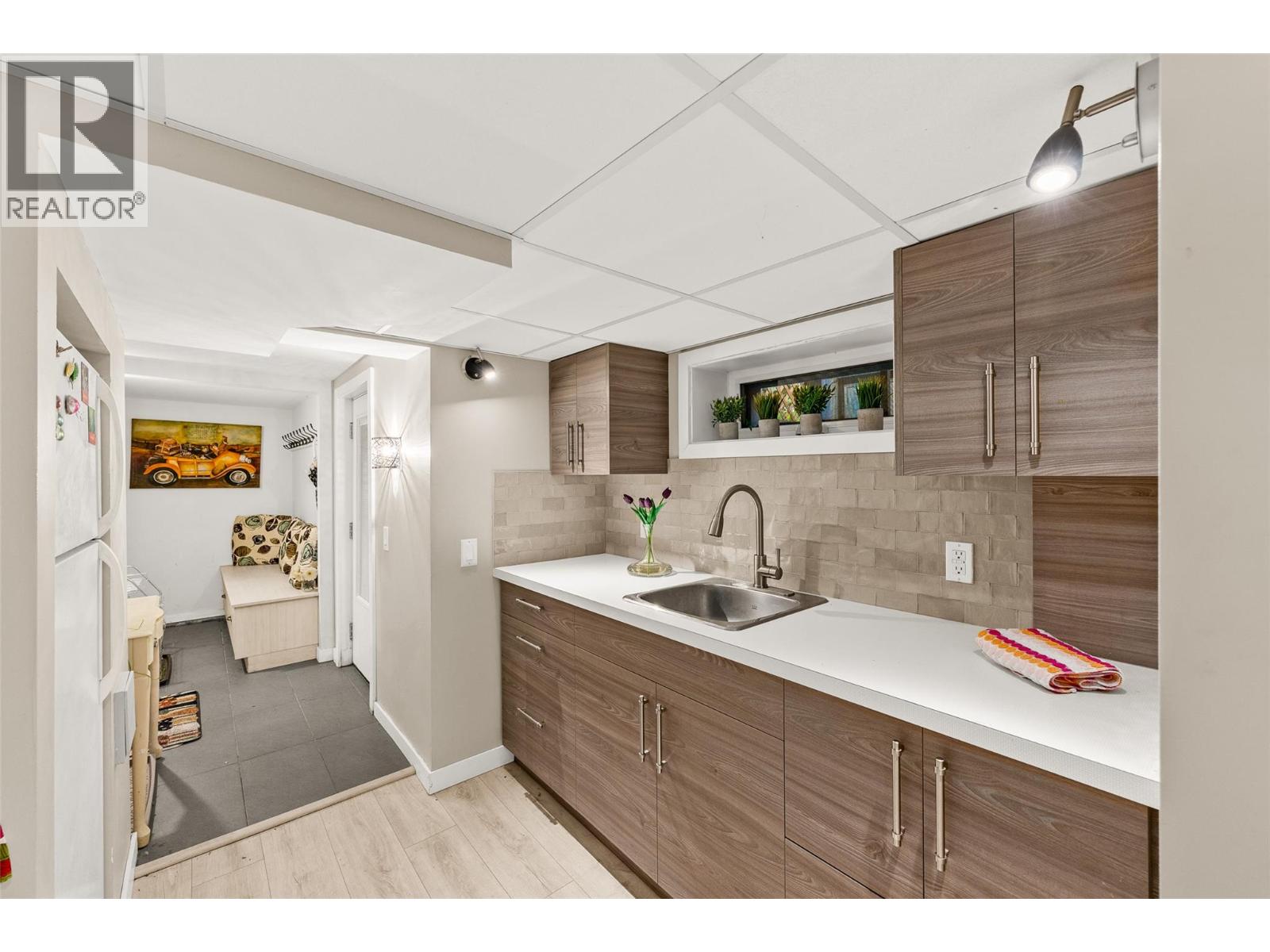 260 Lake Avenue, Kelowna, British Columbia  V1Y 5W7 - Photo 44 - 10400126