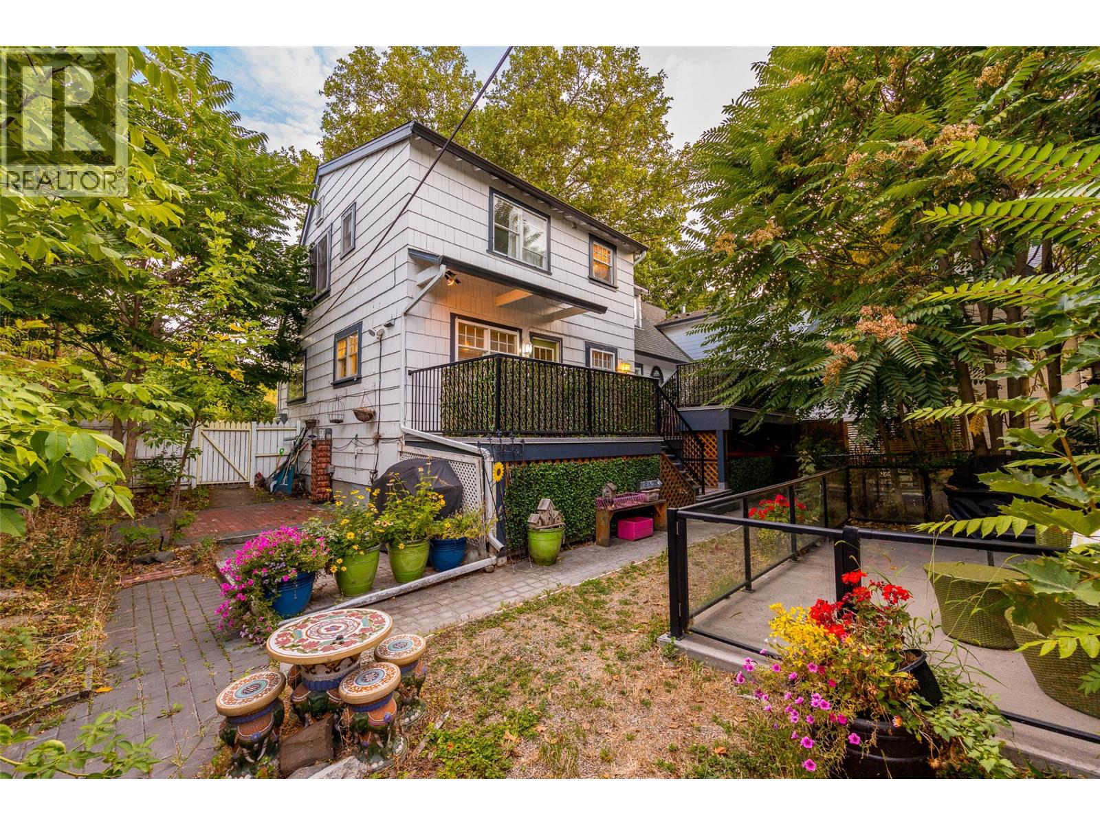 260 Lake Avenue, Kelowna, British Columbia  V1Y 5W7 - Photo 67 - 10400126