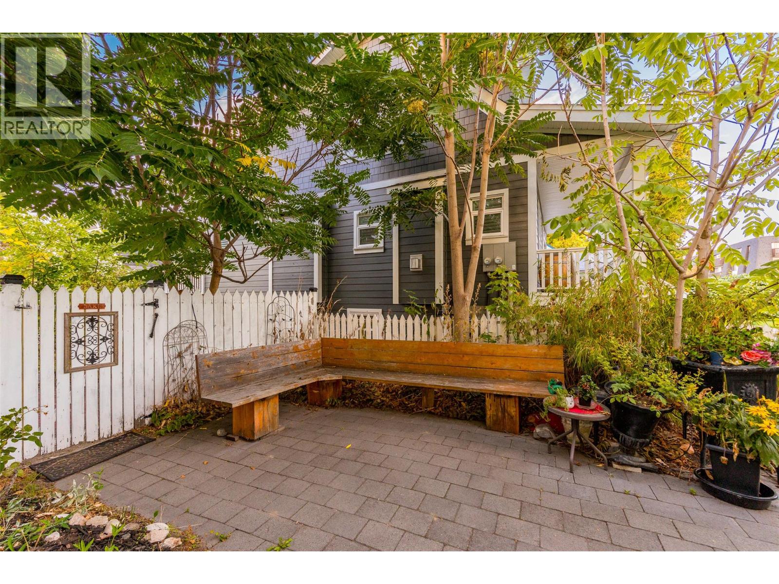 260 Lake Avenue, Kelowna, British Columbia  V1Y 5W7 - Photo 76 - 10400126
