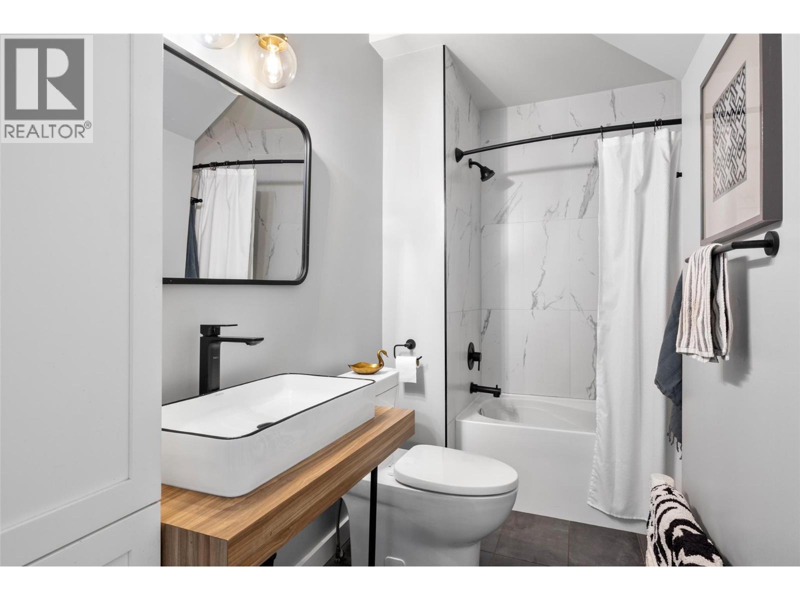 193 Seymour Street W, Kamloops, British Columbia  V2C 1E8 - Photo 18 - 10400524