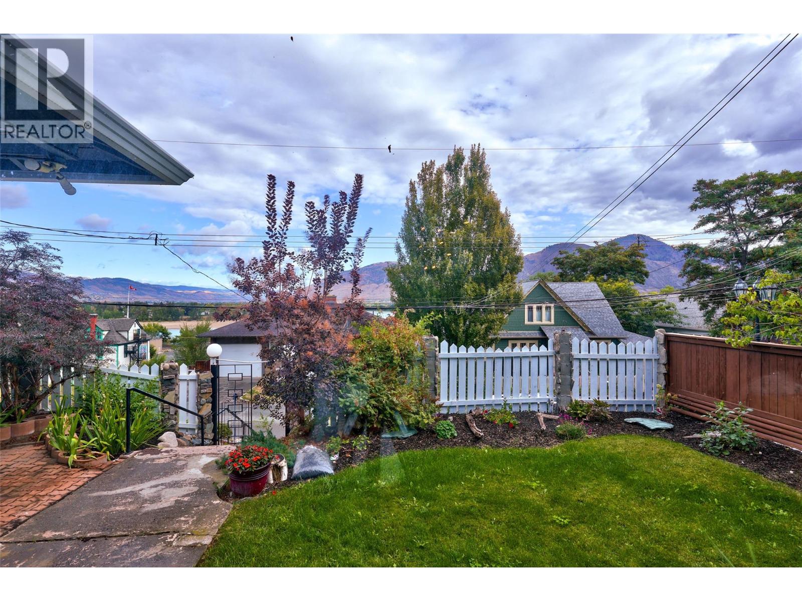 193 Seymour Street W, Kamloops, British Columbia  V2C 1E8 - Photo 3 - 10400524