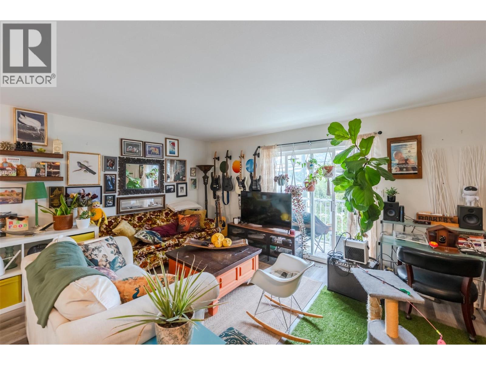 542 Wade Avenue W Unit# 201, Penticton, British Columbia  V2A 1V5 - Photo 4 - 10400508