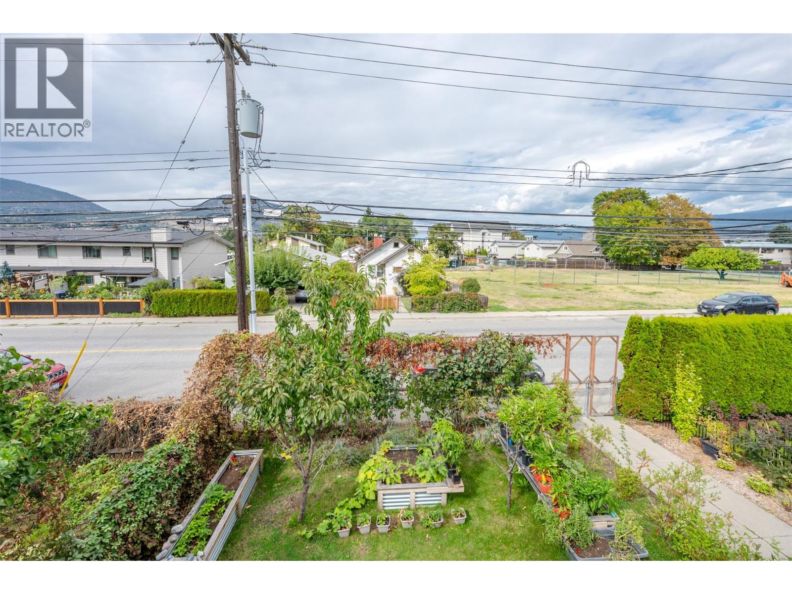 542 Wade Avenue W Unit# 201, Penticton, British Columbia  V2A 1V5 - Photo 5 - 10400508