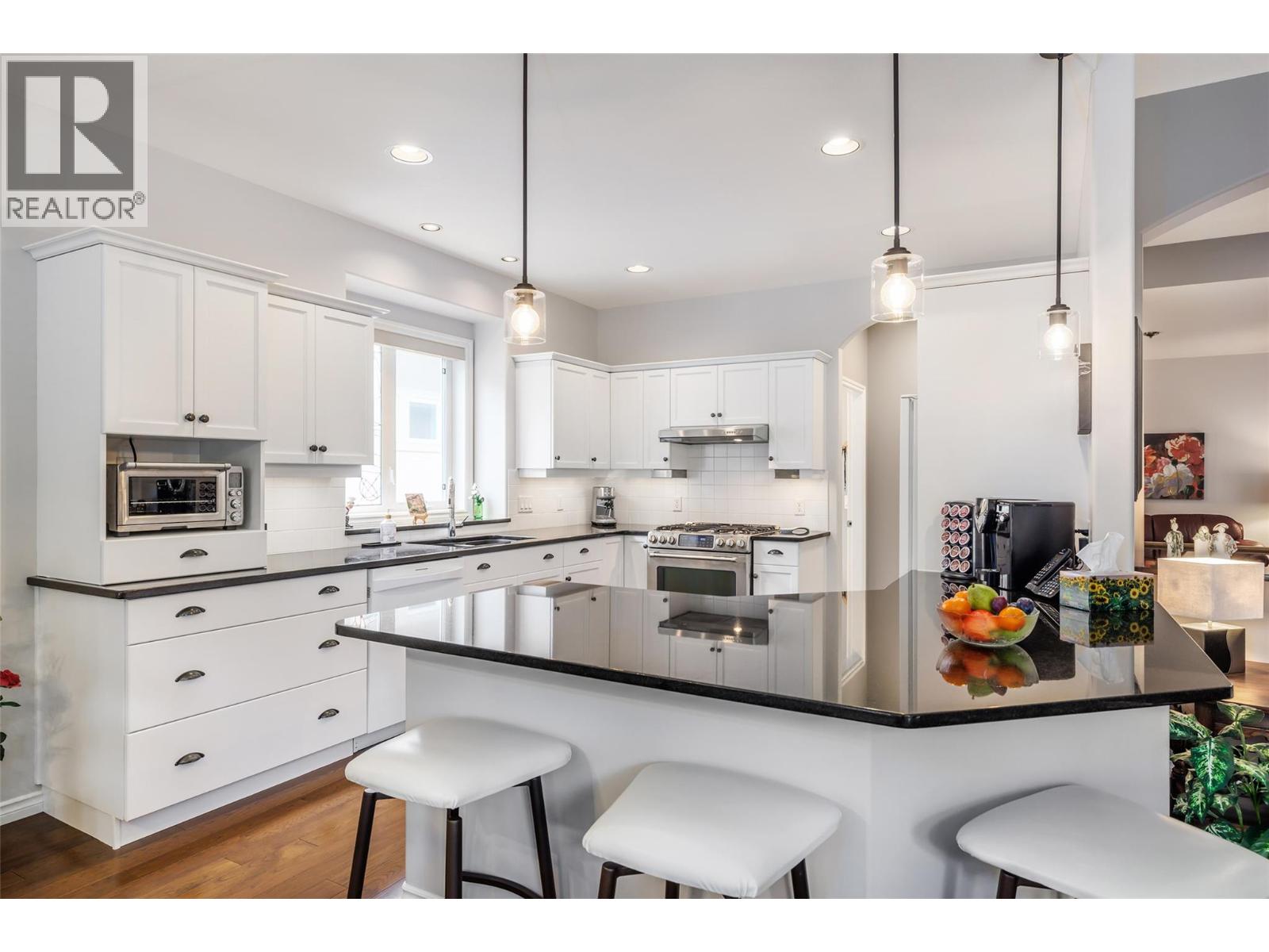 4170 Gallaghers Forest South, Kelowna, British Columbia  V1W 5E4 - Photo 38 - 10400623
