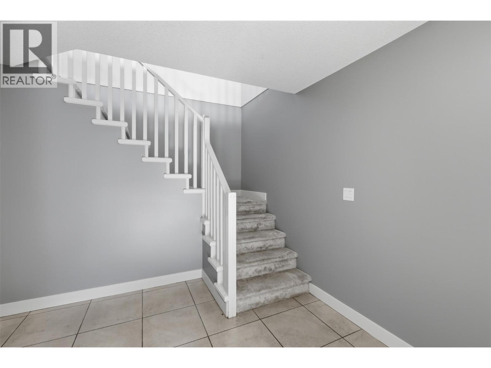 1885 Grasslands Boulevard Unit# 19, Kamloops, British Columbia  V2B 0B8 - Photo 14 - 10400577
