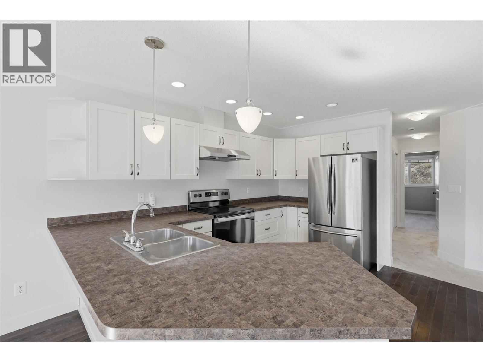 1885 Grasslands Boulevard Unit# 19, Kamloops, British Columbia  V2B 0B8 - Photo 19 - 10400577