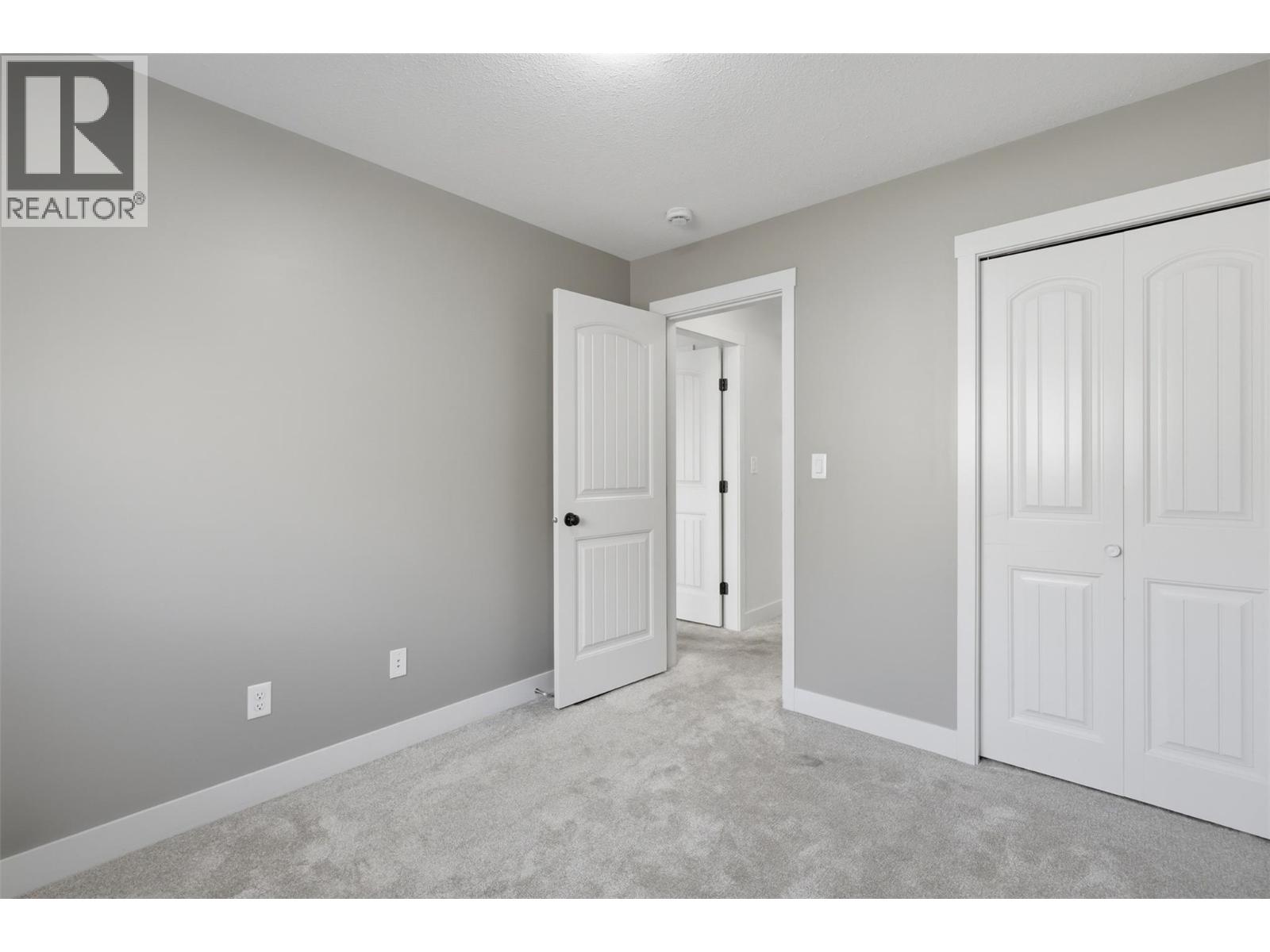 1885 Grasslands Boulevard Unit# 19, Kamloops, British Columbia  V2B 0B8 - Photo 31 - 10400577