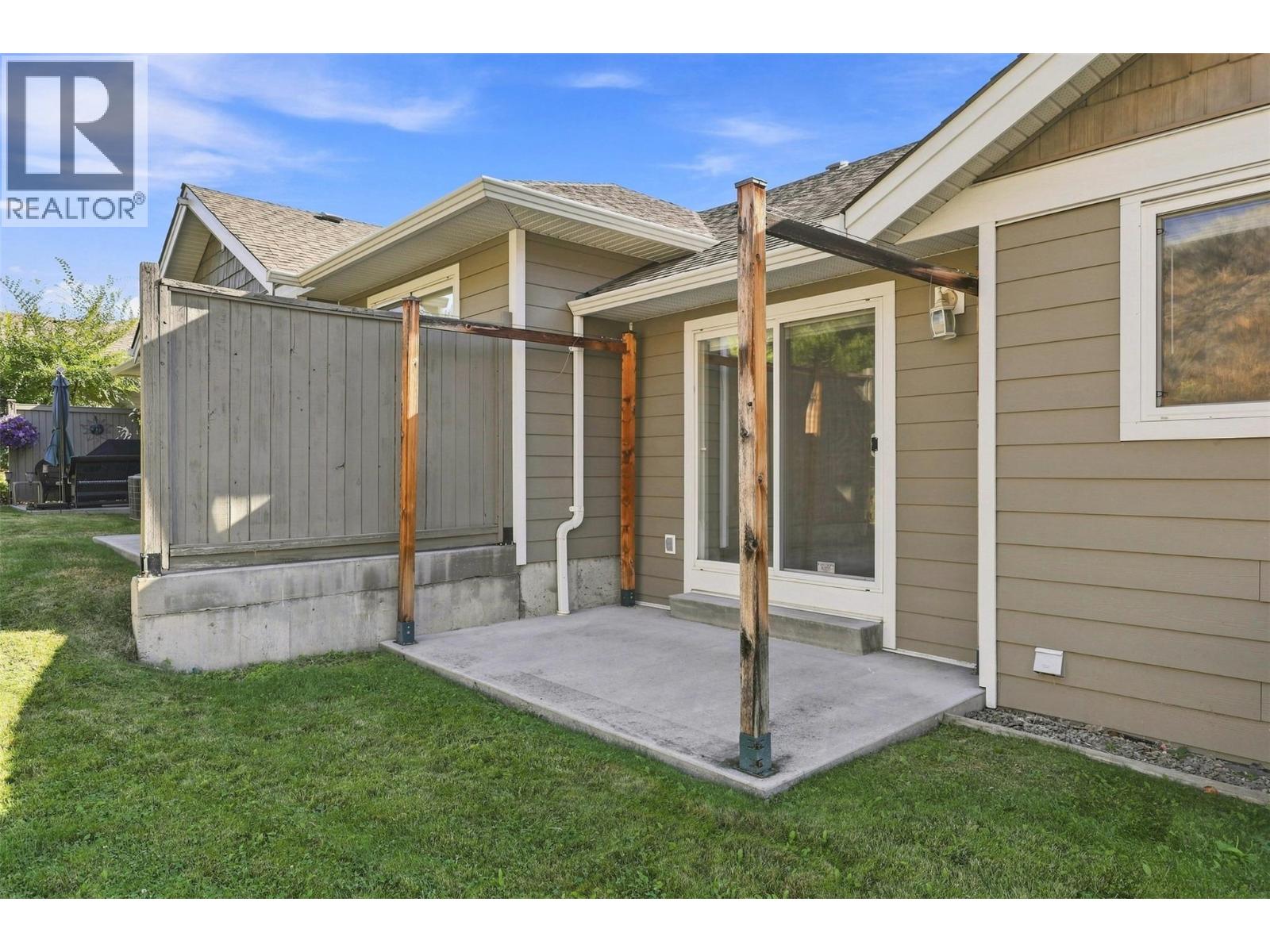 1885 Grasslands Boulevard Unit# 19, Kamloops, British Columbia  V2B 0B8 - Photo 9 - 10400577