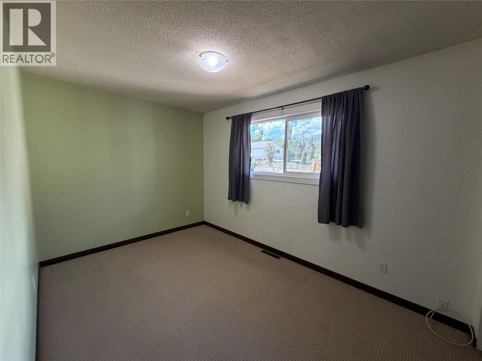 750 Revelstoke Avenue, Penticton, British Columbia  V2A 2J2 - Photo 13 - 10400004