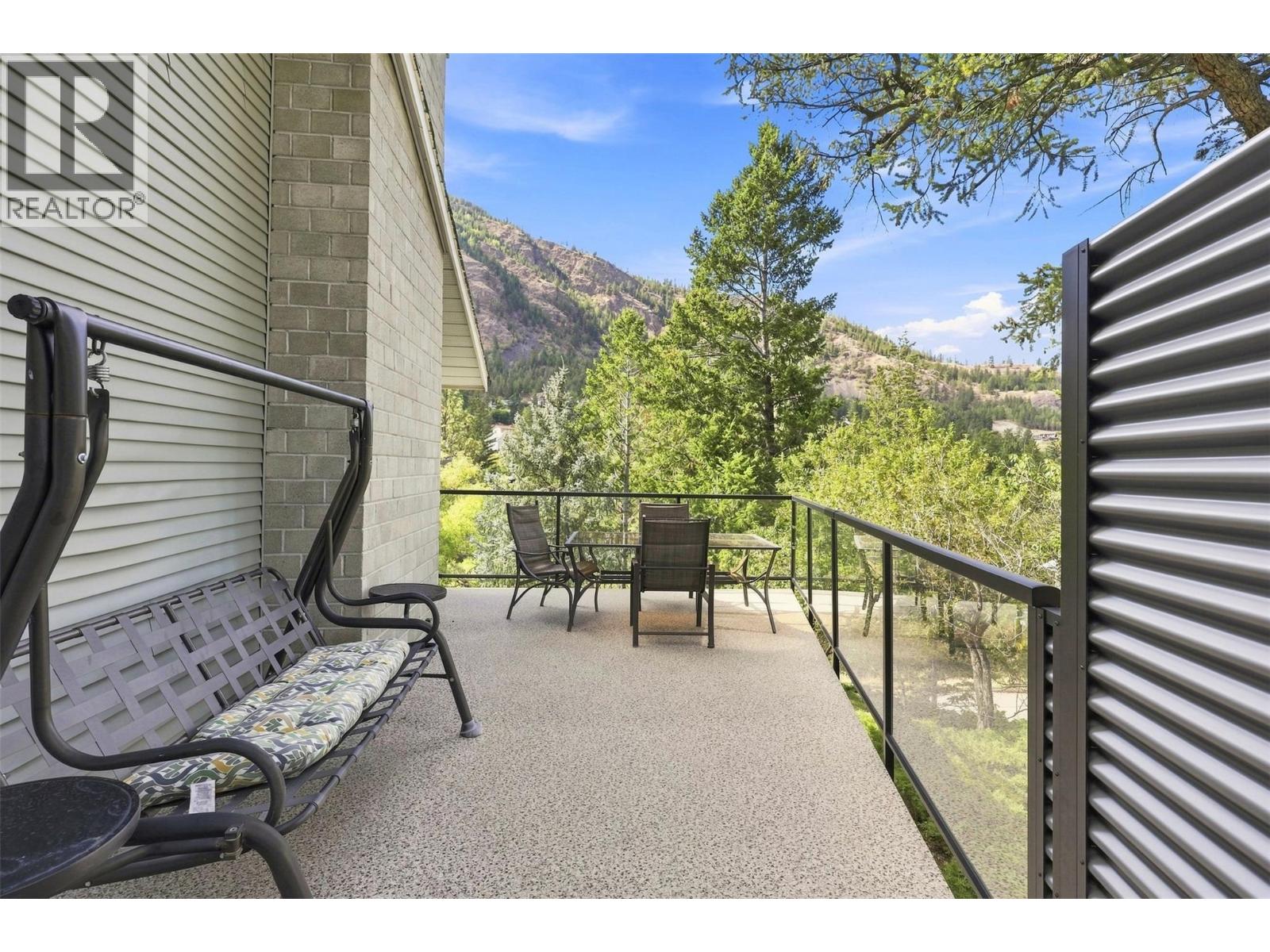 5545 Clearview Drive, Kamloops, British Columbia  V2C 5G1 - Photo 17 - 10400000