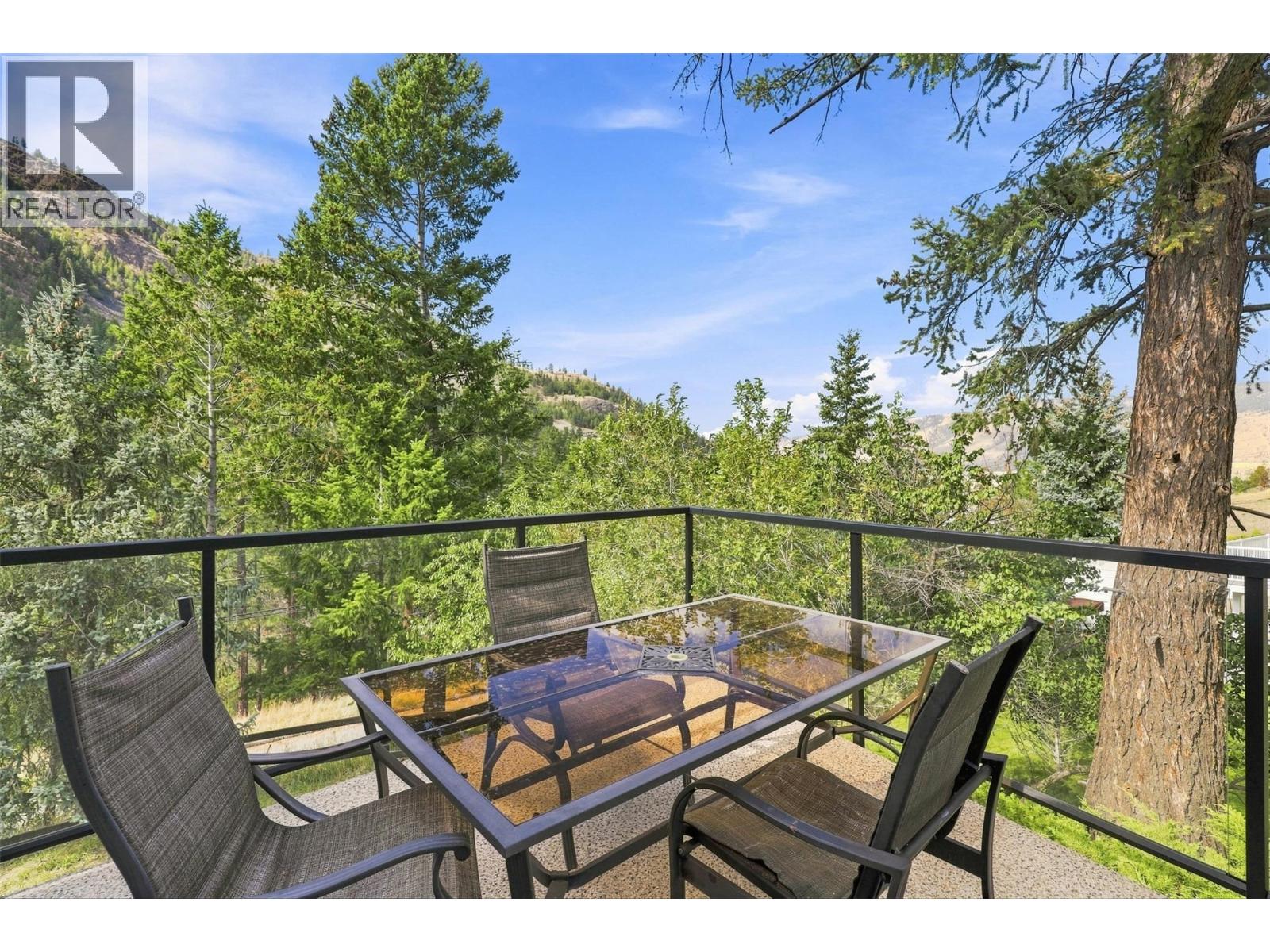 5545 Clearview Drive, Kamloops, British Columbia  V2C 5G1 - Photo 18 - 10400000