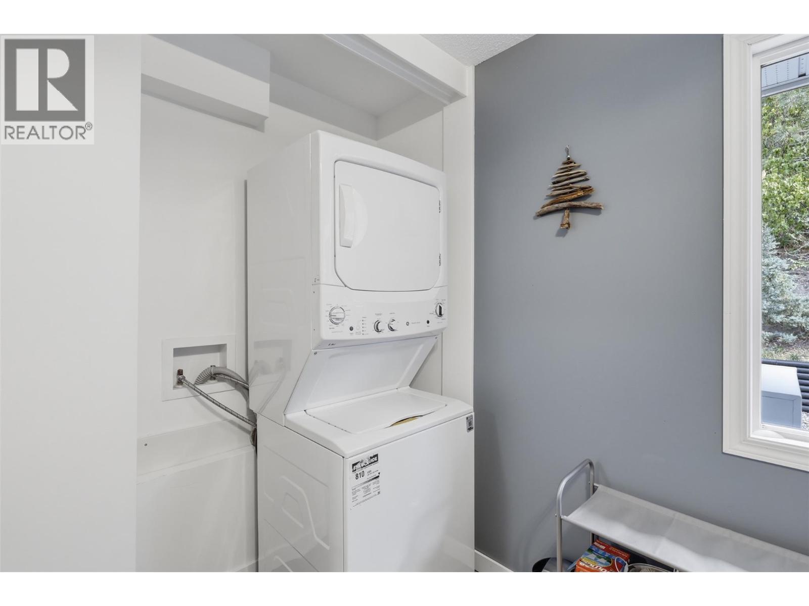 5545 Clearview Drive, Kamloops, British Columbia  V2C 5G1 - Photo 42 - 10400000