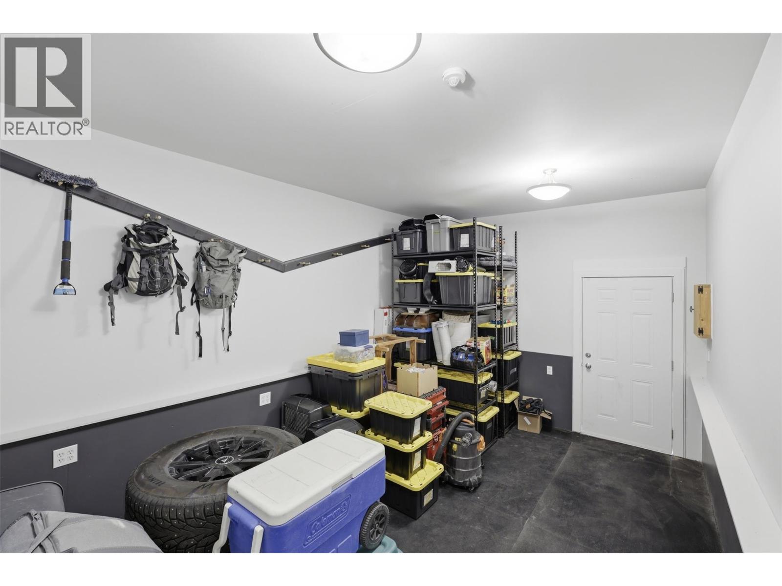 5545 Clearview Drive, Kamloops, British Columbia  V2C 5G1 - Photo 45 - 10400000