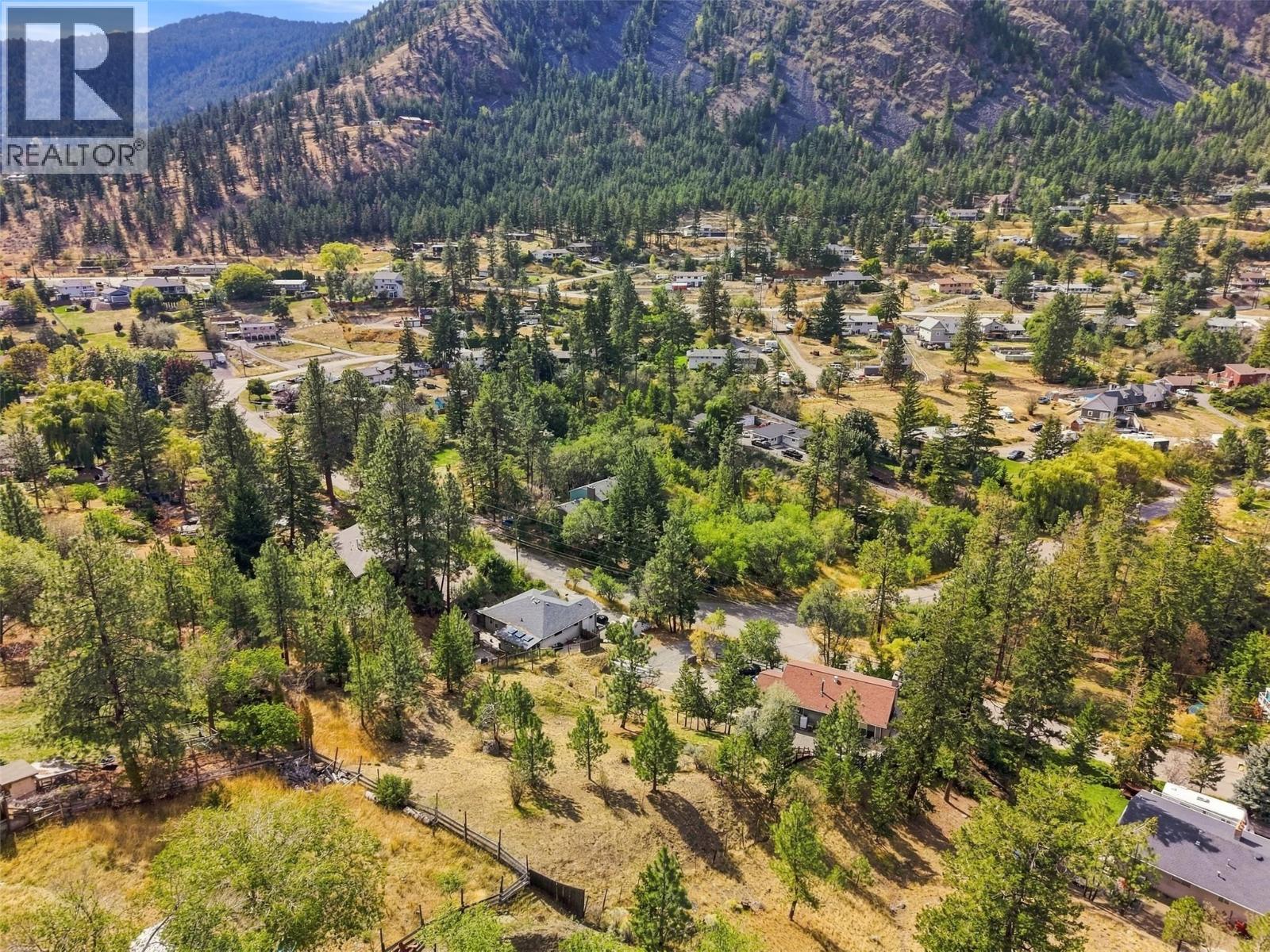 5545 Clearview Drive, Kamloops, British Columbia  V2C 5G1 - Photo 53 - 10400000