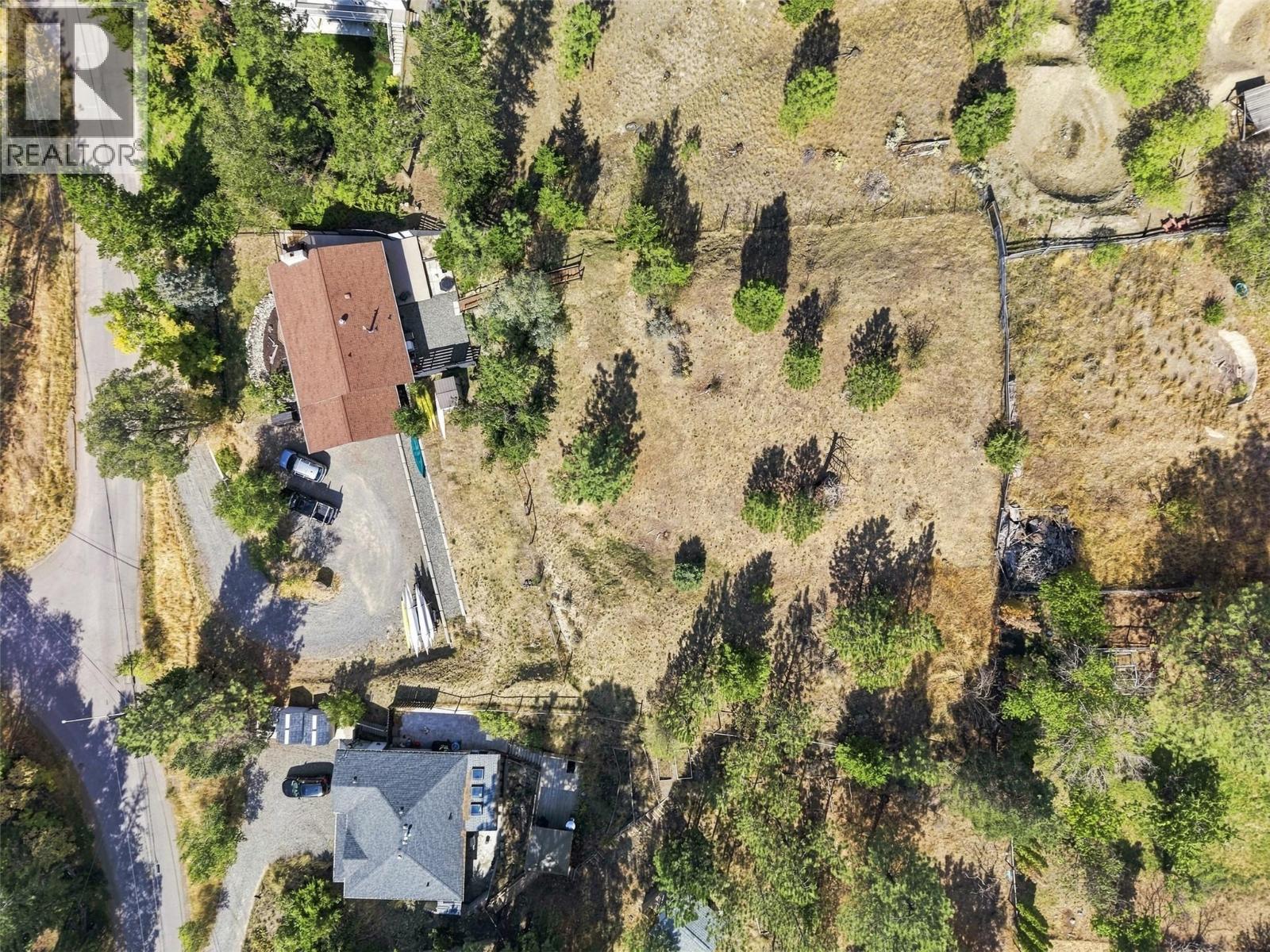 5545 Clearview Drive, Kamloops, British Columbia  V2C 5G1 - Photo 66 - 10400000