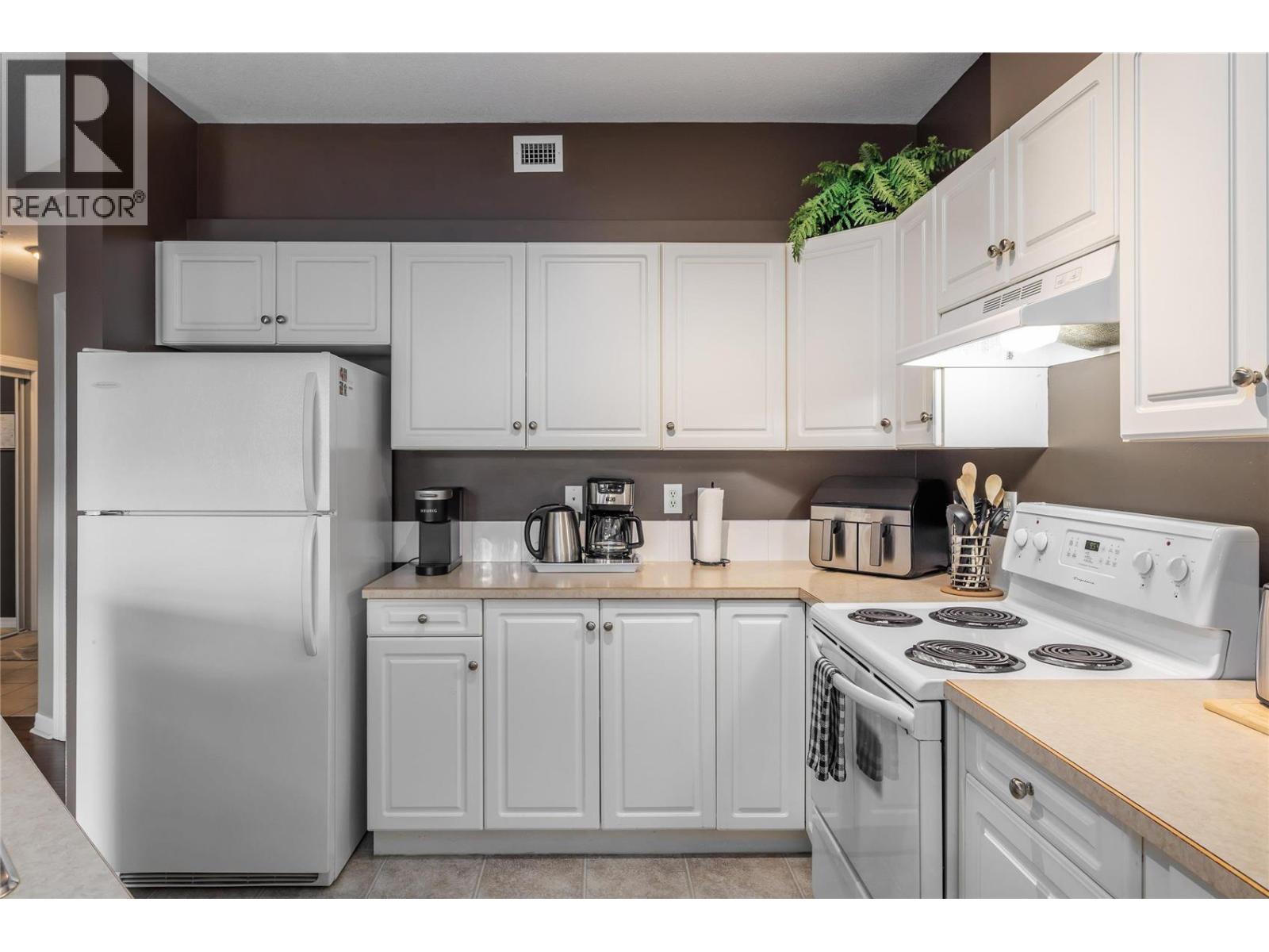 1088 Sunset Drive Unit# 540, Kelowna, British Columbia  V1Y 9W1 - Photo 8 - 10400600
