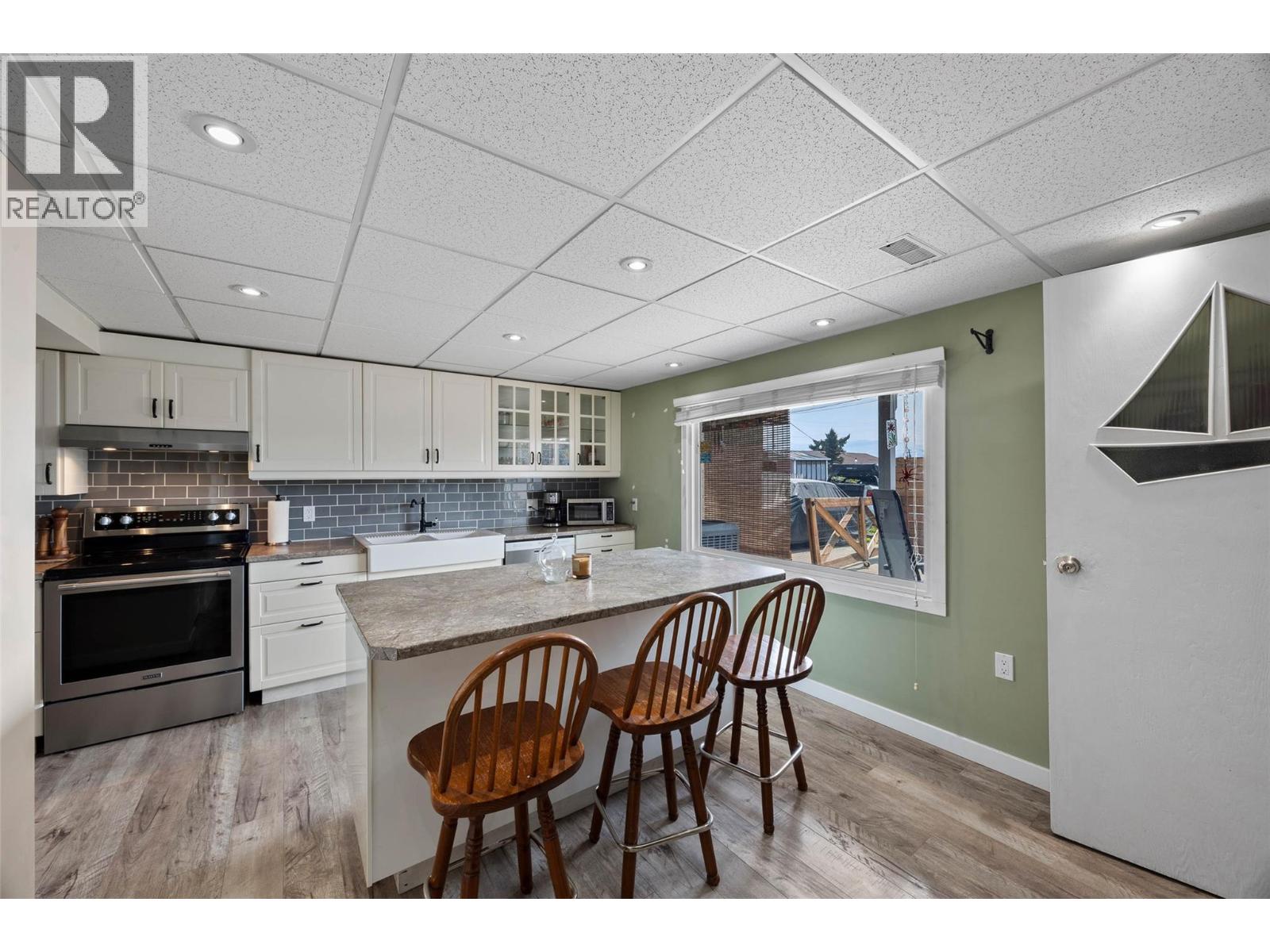1019 Moncton Avenue, Kamloops, British Columbia  V2B 1S5 - Photo 23 - 10396896