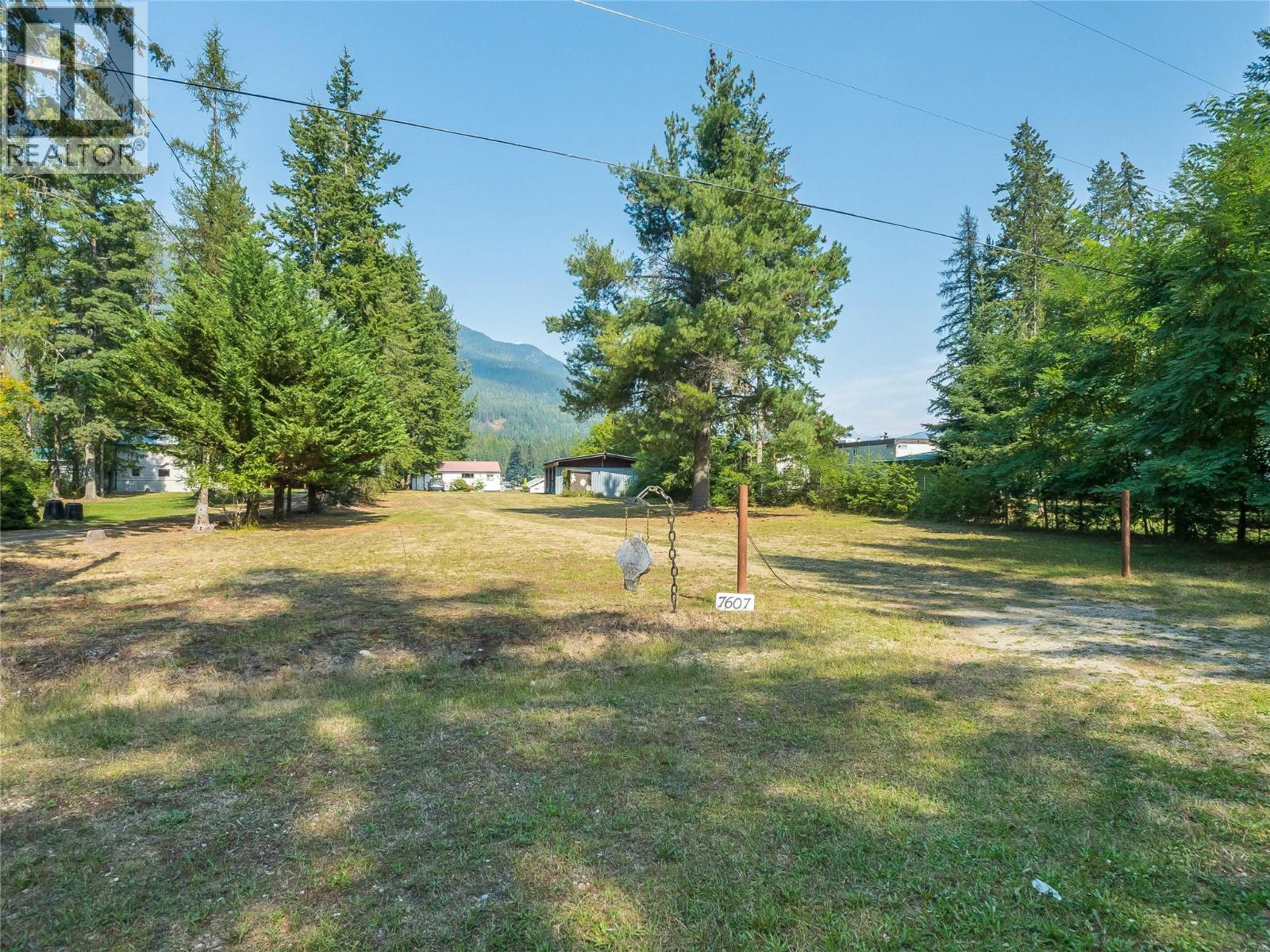 7607 Ross Road Road, Procter, British Columbia  V1L 6R5 - Photo 18 - 10399711