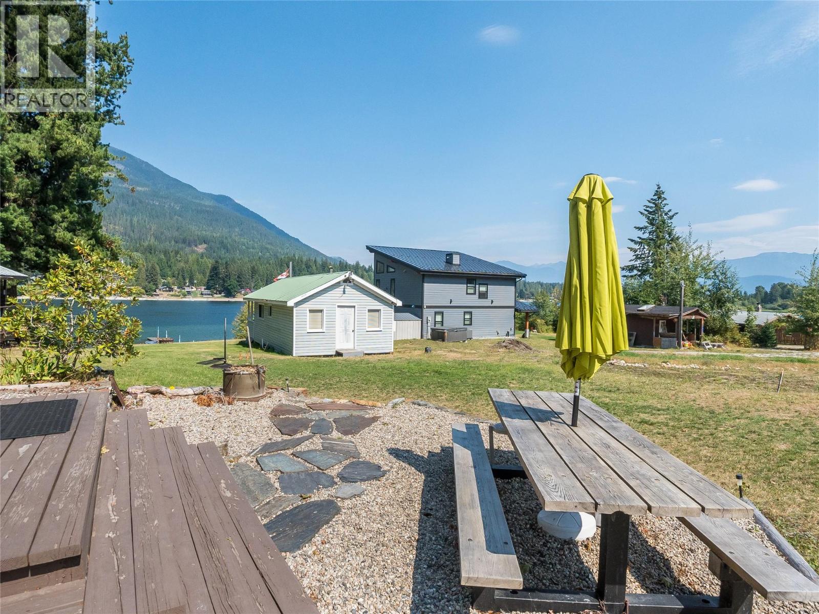 7607 Ross Road Road, Procter, British Columbia  V1L 6R5 - Photo 29 - 10399711