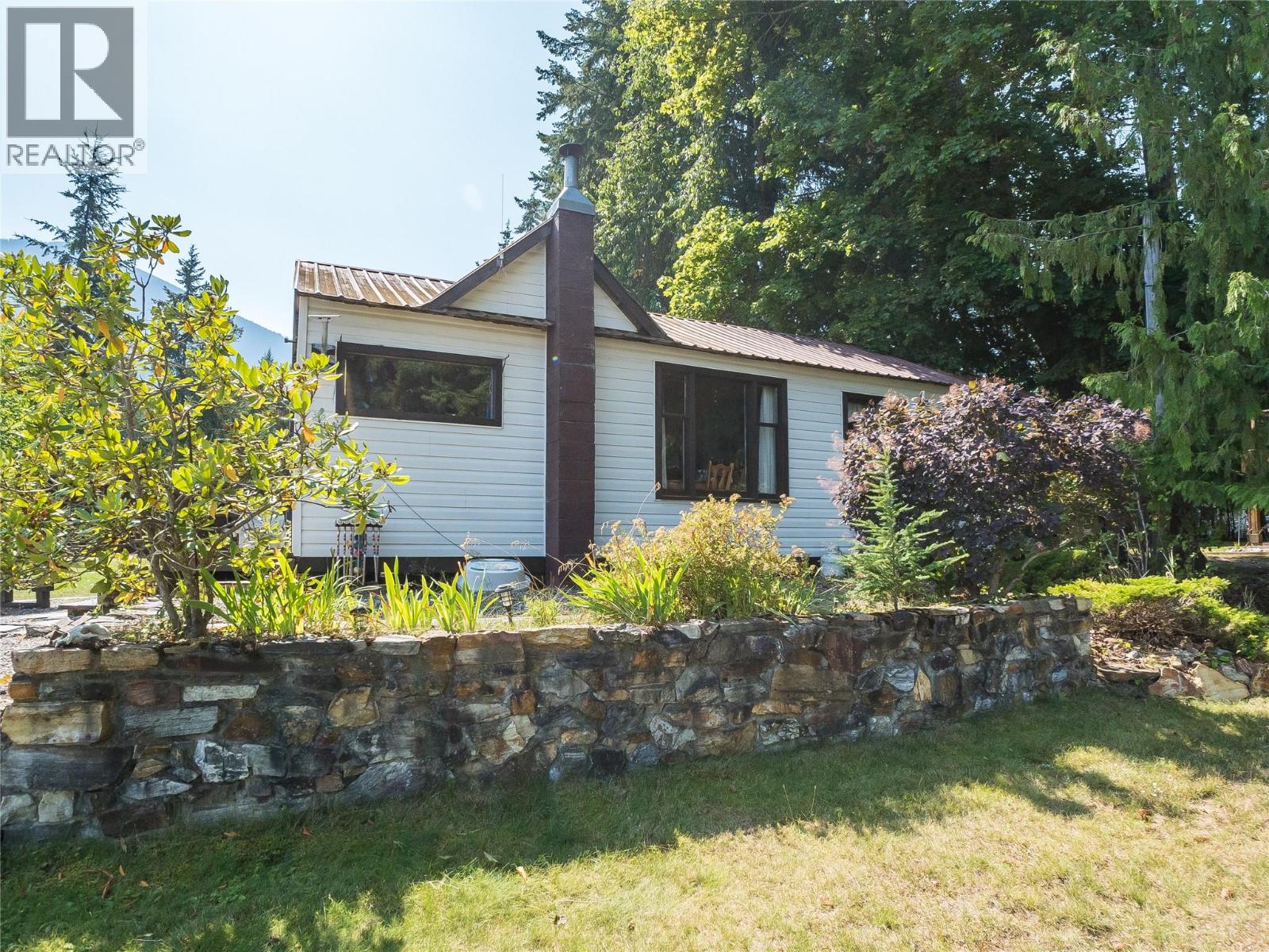 7607 Ross Road Road, Procter, British Columbia  V1L 6R5 - Photo 34 - 10399711