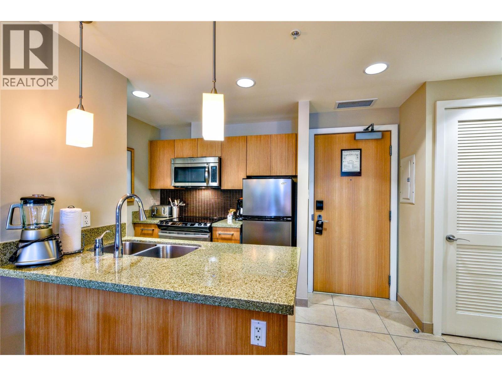 15 Park Place Unit# 334, Osoyoos, British Columbia  V0H 1V0 - Photo 53 - 10400075