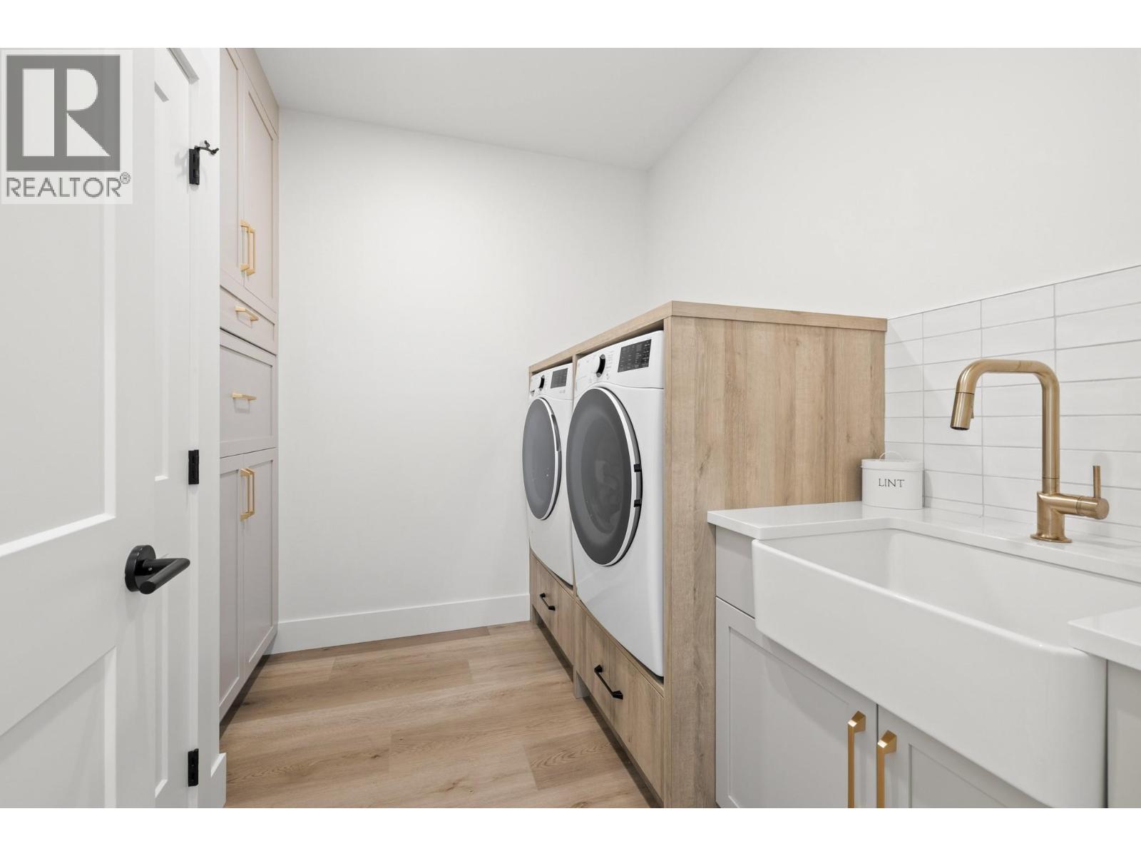4231 Russo Street, Kelowna, British Columbia  V1W 0C6 - Photo 30 - 10400152