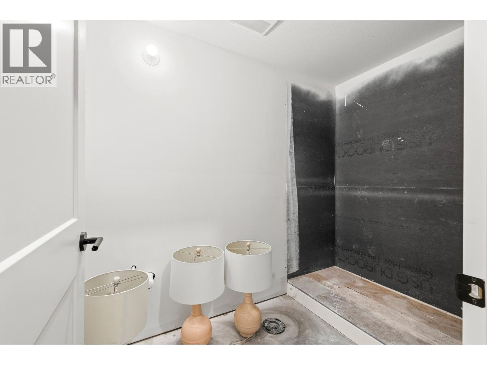 4231 Russo Street, Kelowna, British Columbia  V1W 0C6 - Photo 51 - 10400152