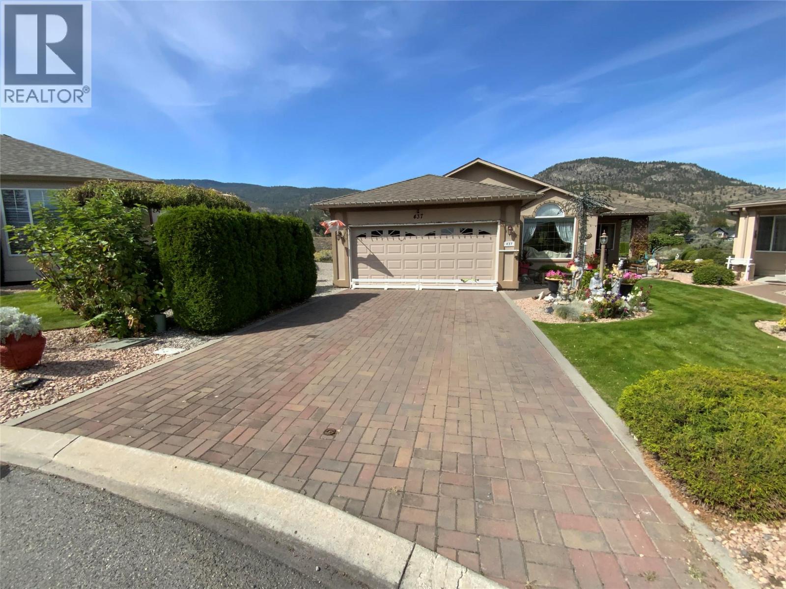 437 Ridge Road, Penticton, British Columbia  V2A 8N7 - Photo 1 - 10400689