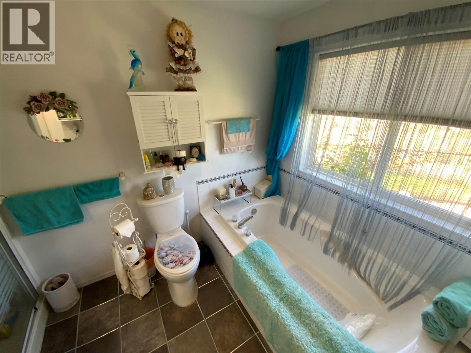 437 Ridge Road, Penticton, British Columbia  V2A 8N7 - Photo 16 - 10400689