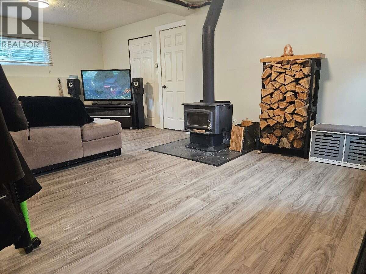 606 Gillis Avenue, Sicamous, British Columbia  V0E 2V1 - Photo 18 - 10400693