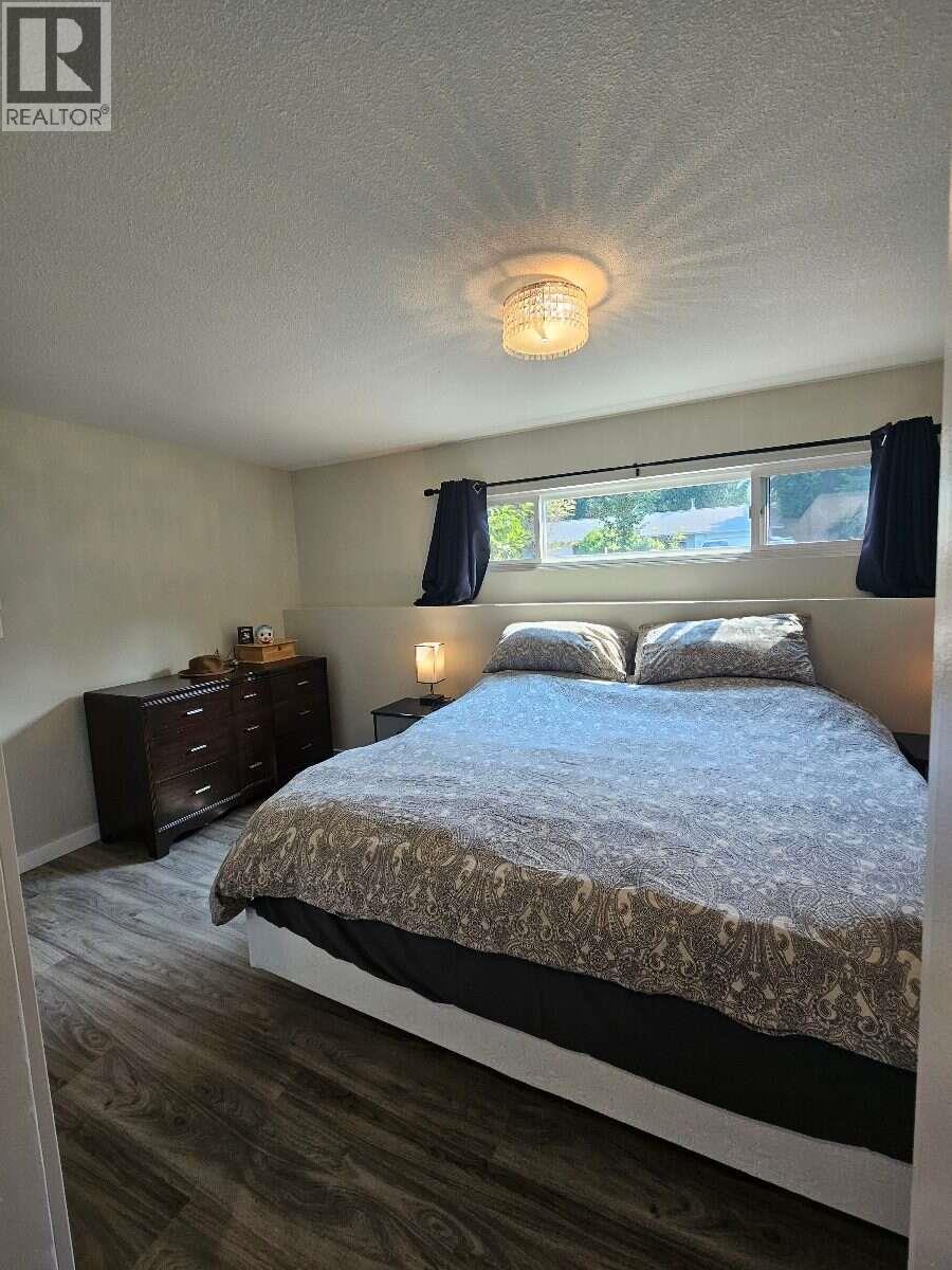 606 Gillis Avenue, Sicamous, British Columbia  V0E 2V1 - Photo 28 - 10400693