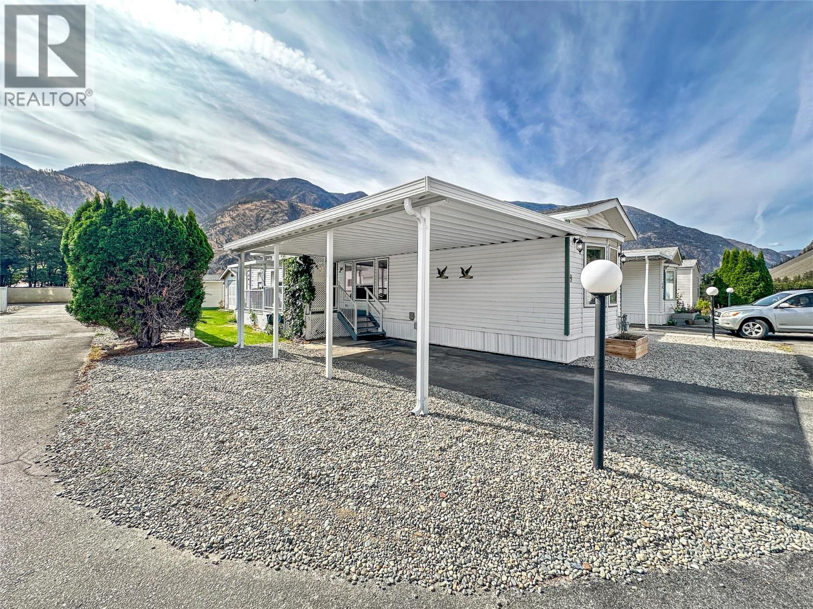 622 Keremeos Bypass Road Unit# 9, Keremeos, British Columbia  V0X 1N1 - Photo 3 - 10400692