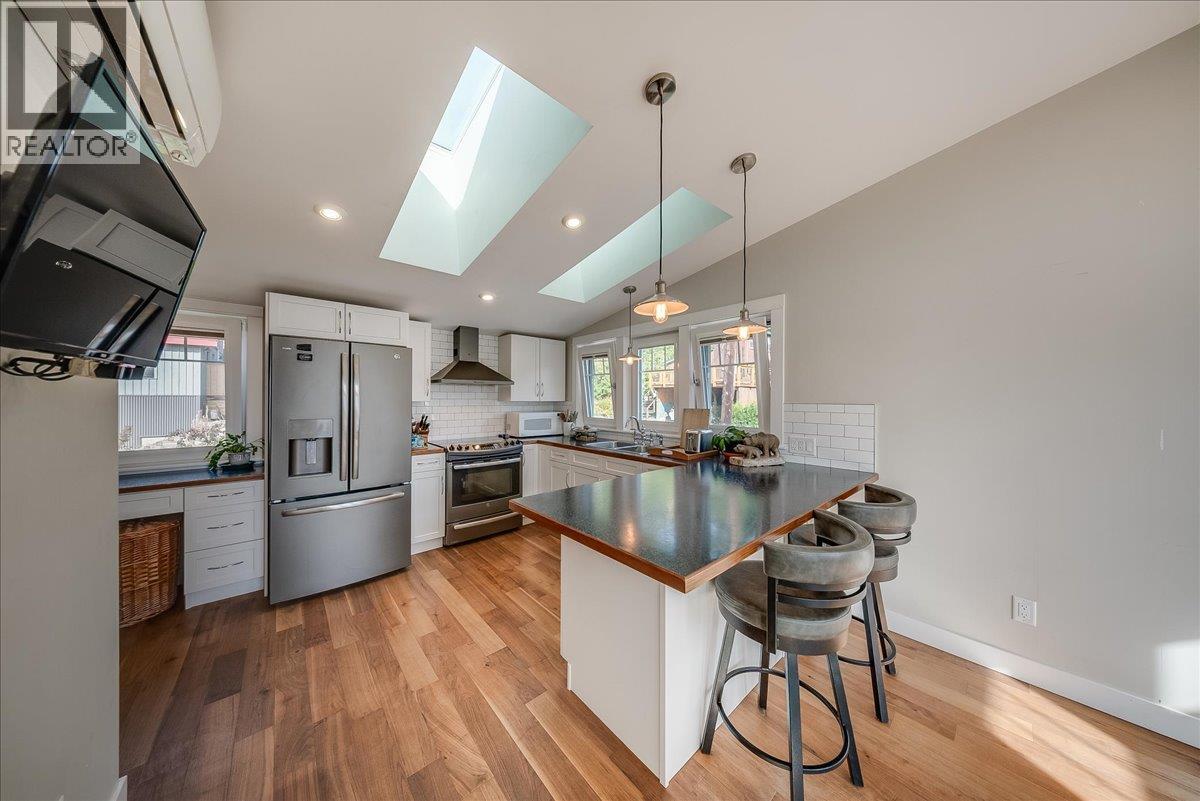 2460 Fourth Avenue, Rossland, British Columbia  V0G 1Y0 - Photo 40 - 10400638