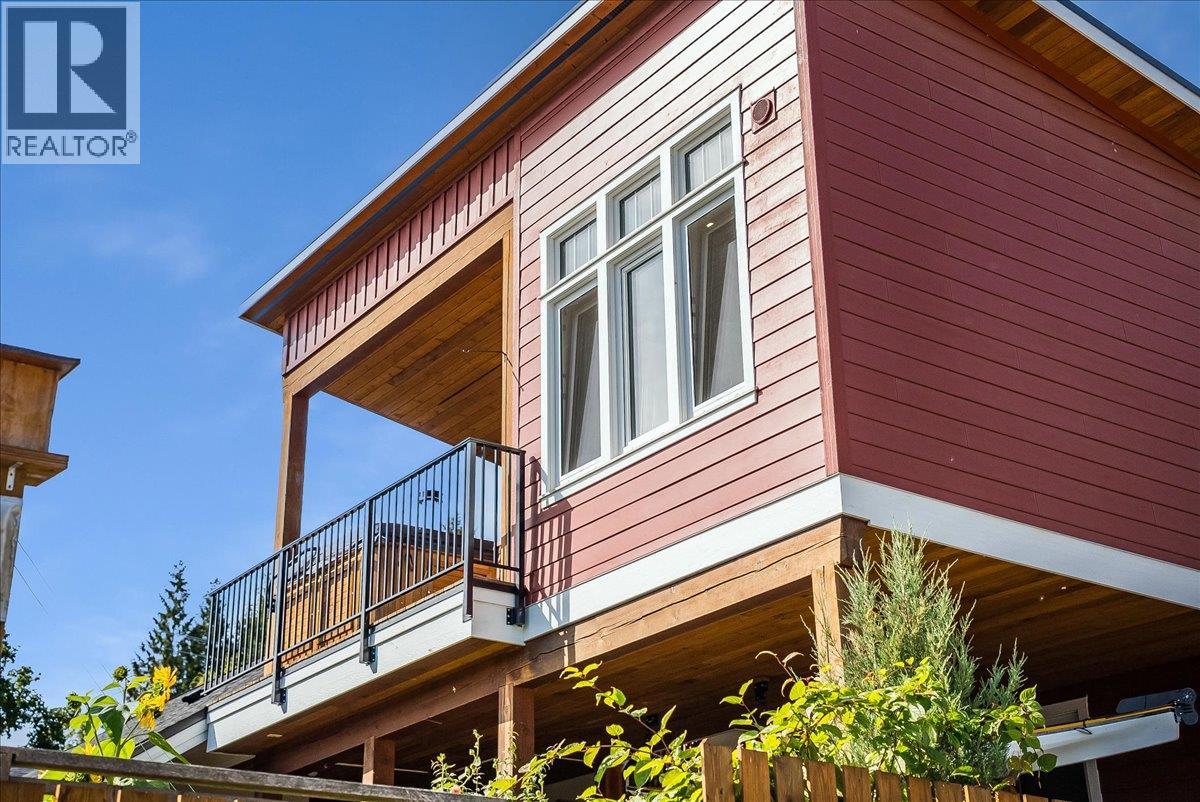 2460 Fourth Avenue, Rossland, British Columbia  V0G 1Y0 - Photo 54 - 10400638