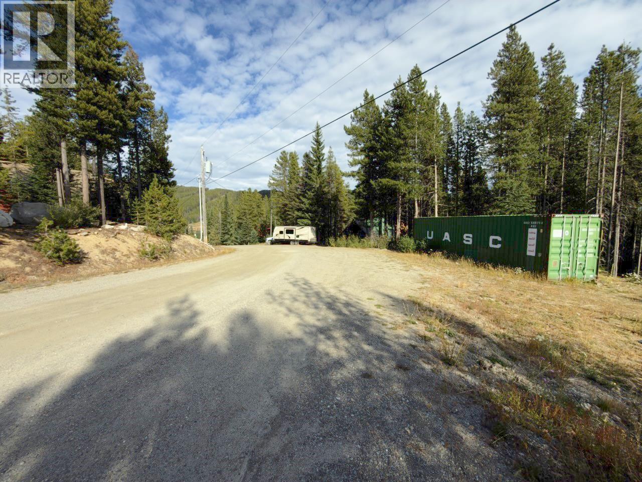 300 Cougar Road, Oliver, British Columbia  V0H 1T8 - Photo 33 - 10400705