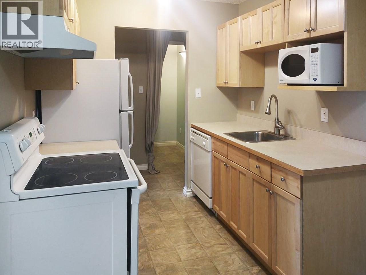 112 17th  S Avenue Unit# 404, Cranbrook, British Columbia  V1C 3A5 - Photo 12 - 10400590