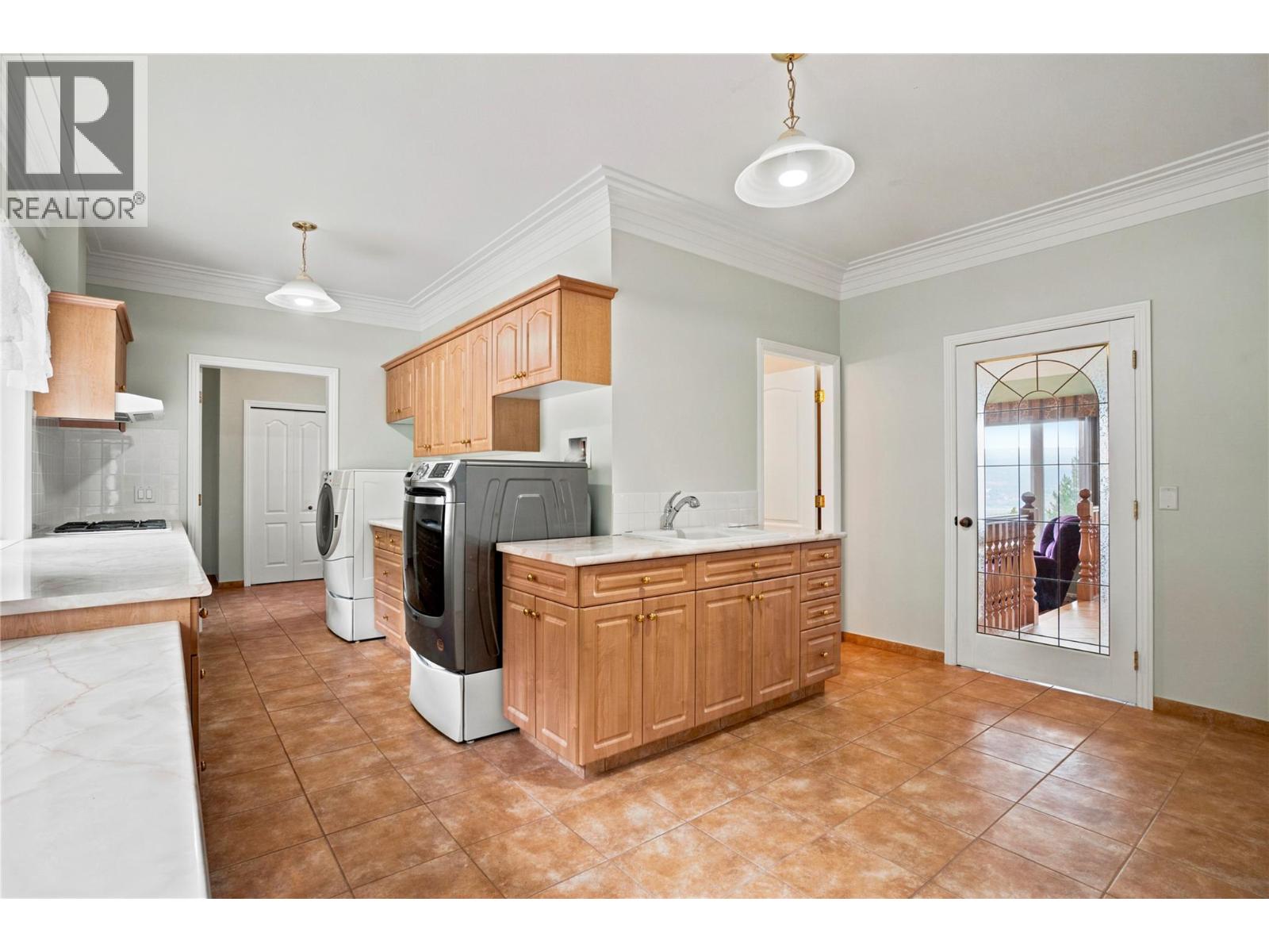 3801 65 Street Nw, Salmon Arm, British Columbia  V1E 3A8 - Photo 40 - 10400644