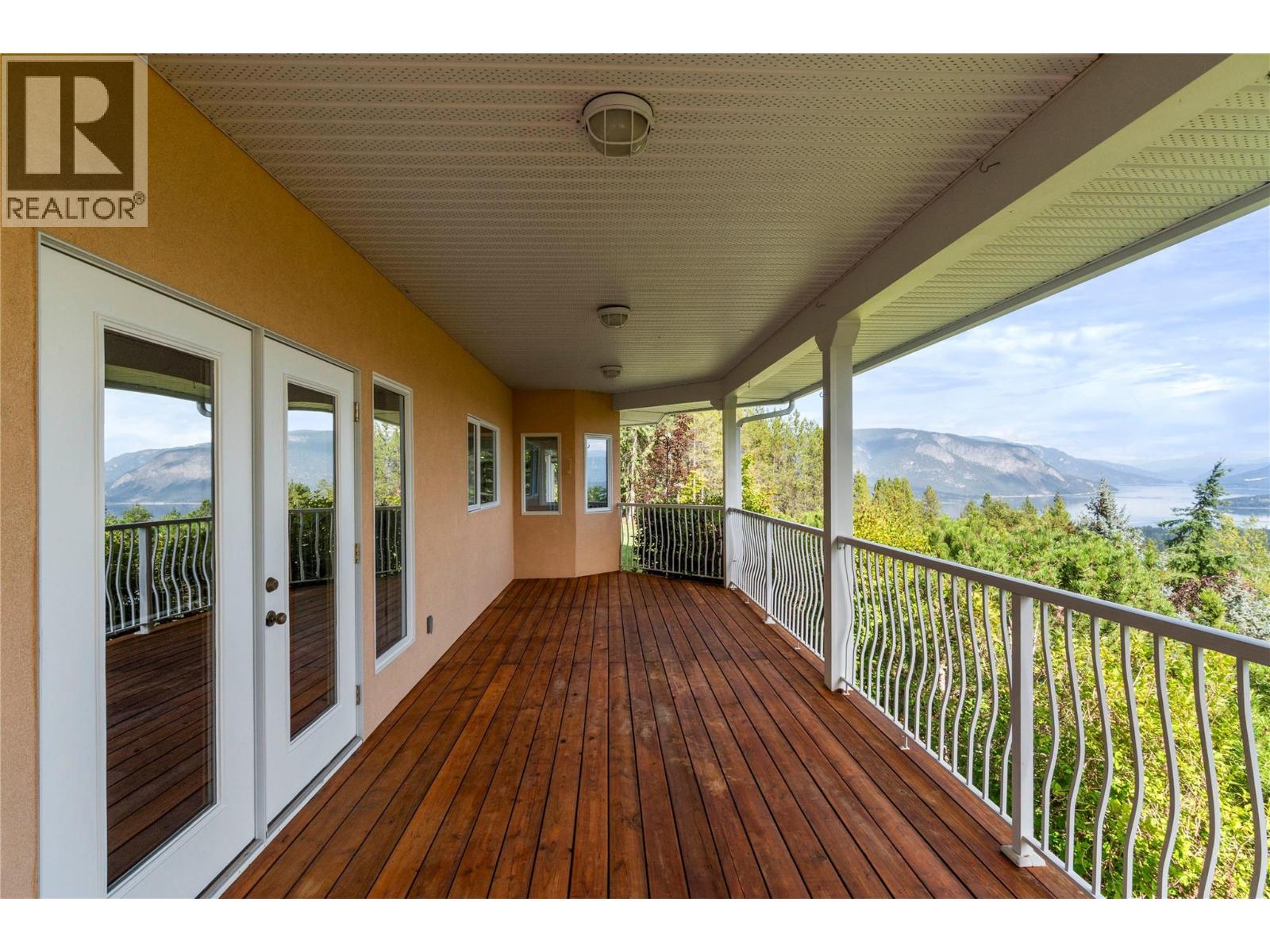 3801 65 Street Nw, Salmon Arm, British Columbia  V1E 3A8 - Photo 51 - 10400644