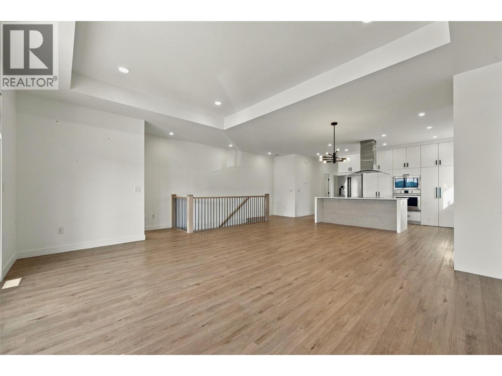 137 Whitefish Road, Vernon, British Columbia  V1B 3M5 - Photo 21 - 10400557