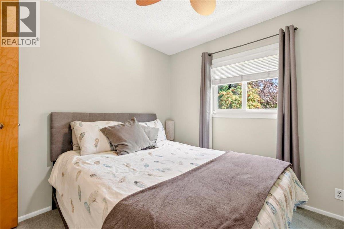 4 Ridgemont Avenue, Fernie, British Columbia  V0B 1M2 - Photo 40 - 10400662