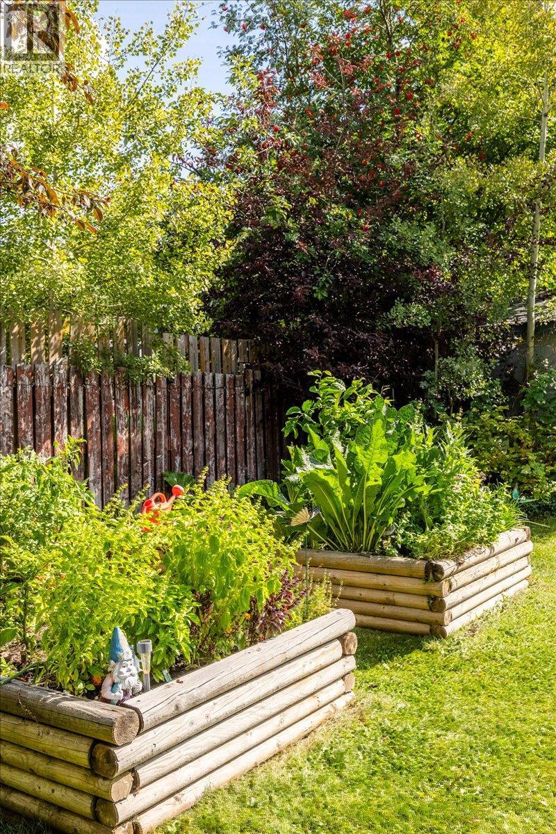 4 Ridgemont Avenue, Fernie, British Columbia  V0B 1M2 - Photo 62 - 10400662