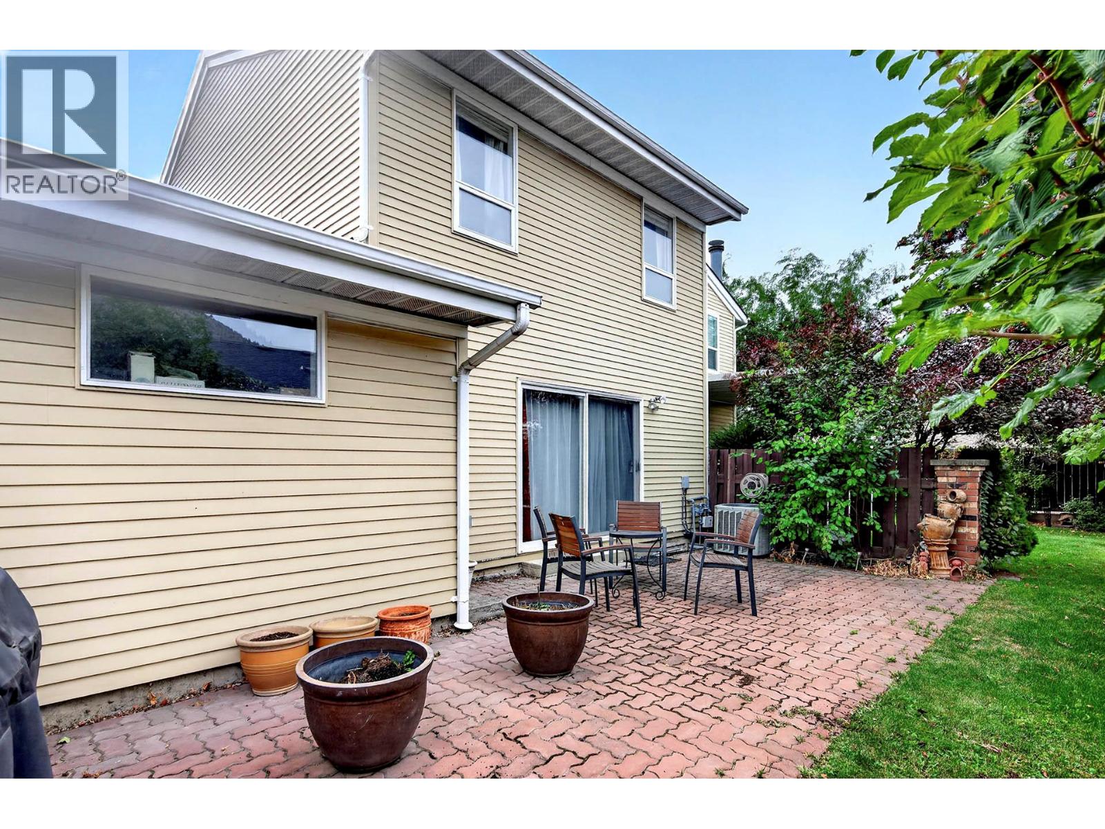 1770 Glenwood Drive Unit# 8, Kamloops, British Columbia  V2C 4E9 - Photo 4 - 10400534
