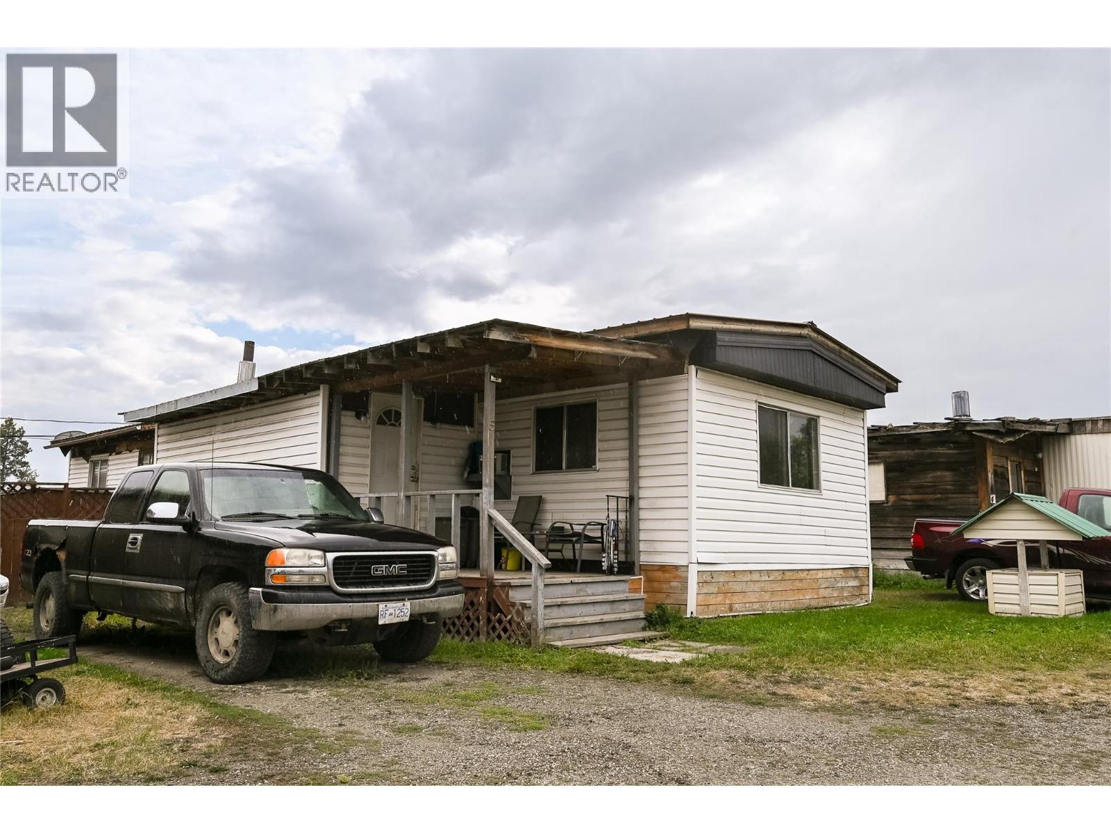 6598 Larch Road, Wasa, British Columbia  V0B 2K0 - Photo 19 - 10399624