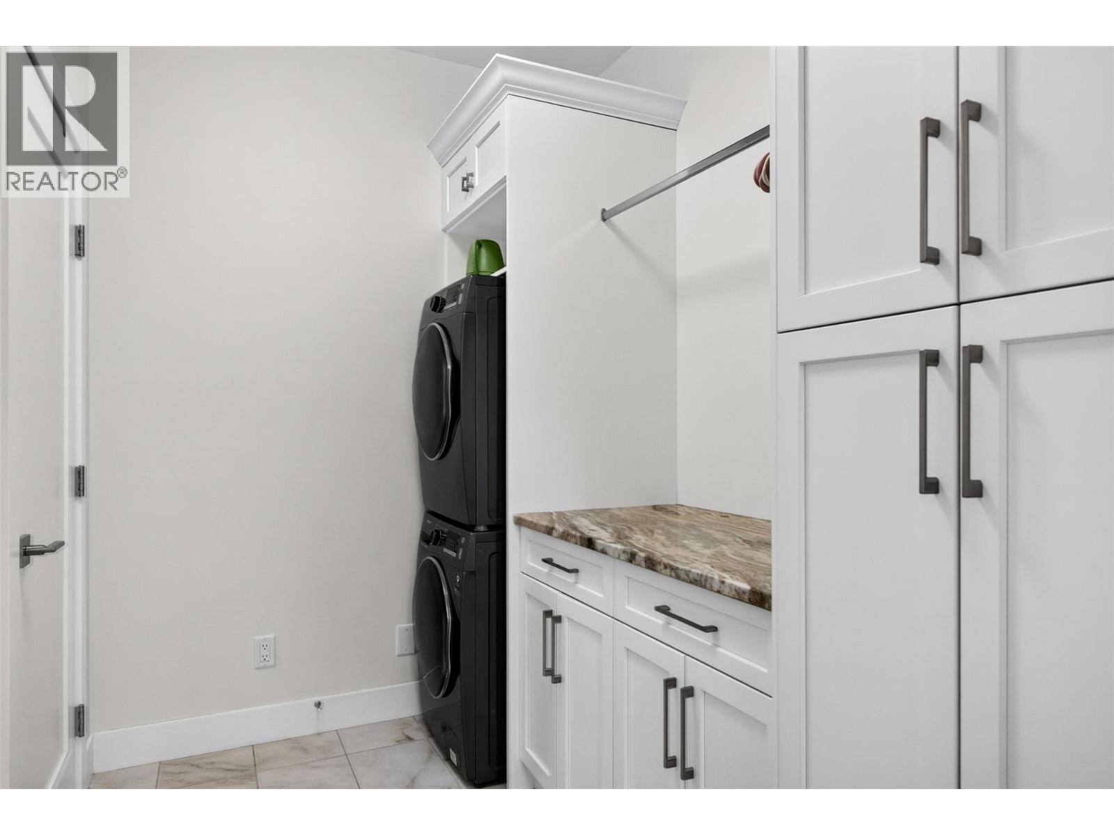 184 Summer Wood Drive, Kelowna, British Columbia  V1V 0C9 - Photo 12 - 10398987