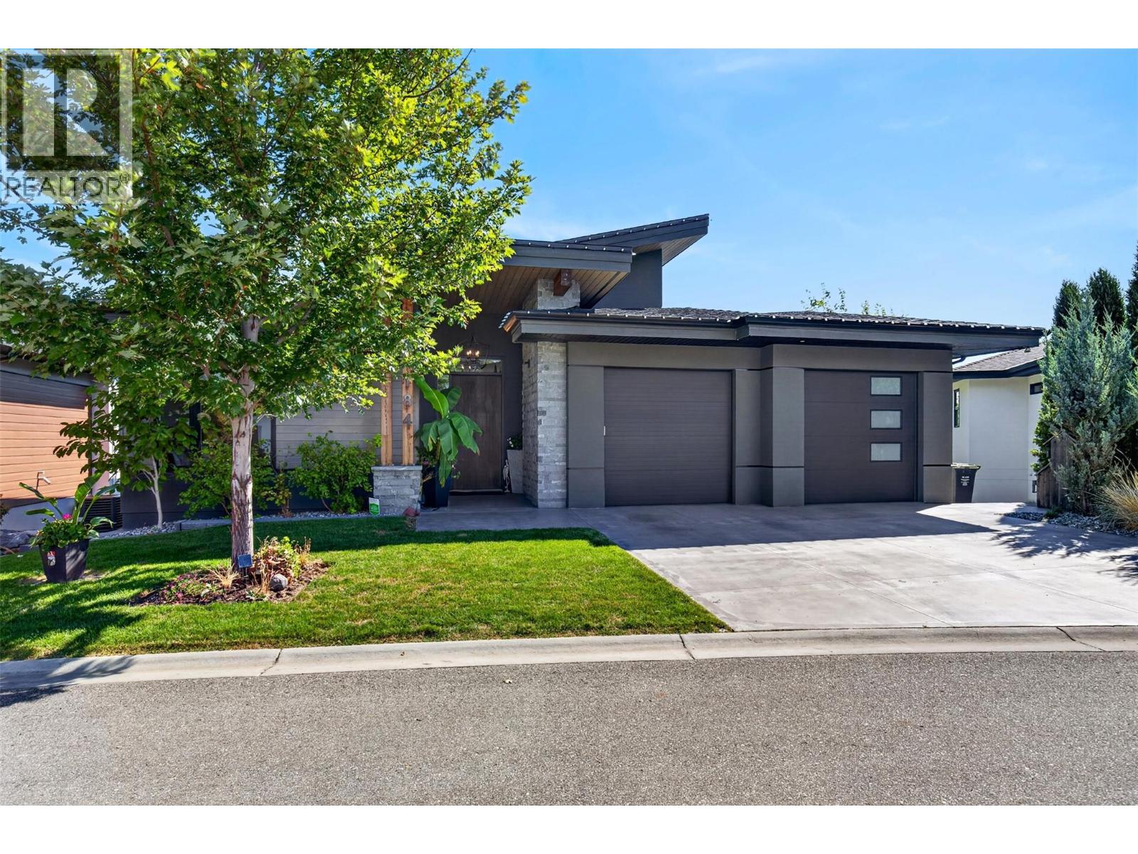 184 Summer Wood Drive, Kelowna, British Columbia  V1V 0C9 - Photo 3 - 10398987