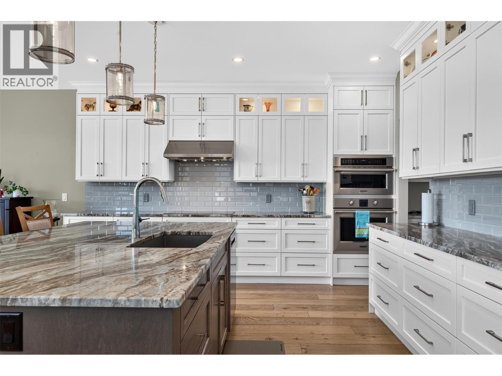 184 Summer Wood Drive, Kelowna, British Columbia  V1V 0C9 - Photo 5 - 10398987