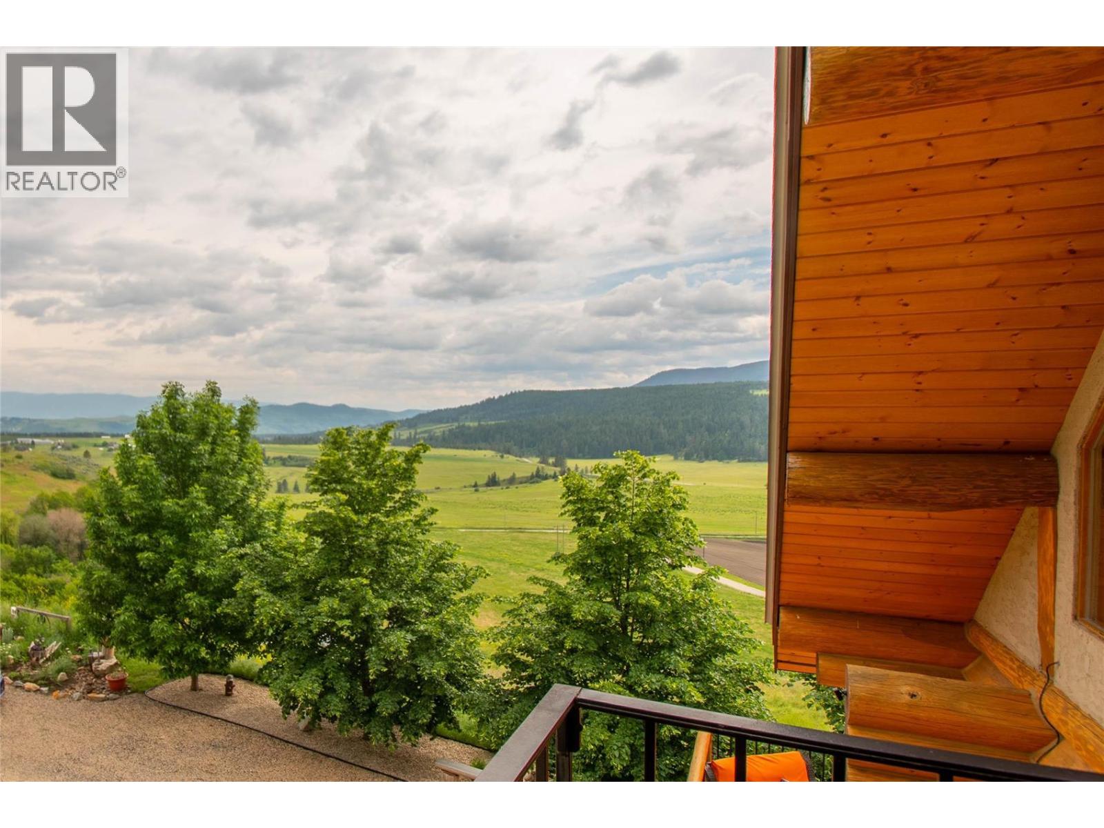 1225 Round Lake Road, Armstrong, British Columbia  V0E 1B5 - Photo 43 - 10400736