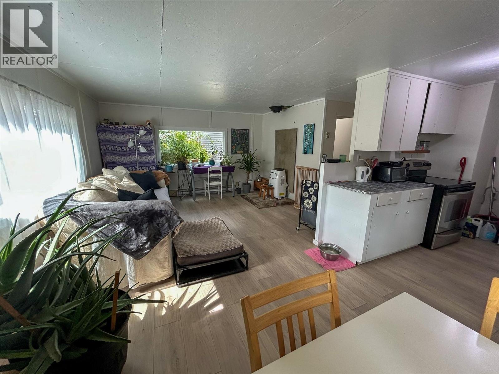 244 E Avenue, Kaslo, British Columbia  V0G 1M0 - Photo 11 - 10400726