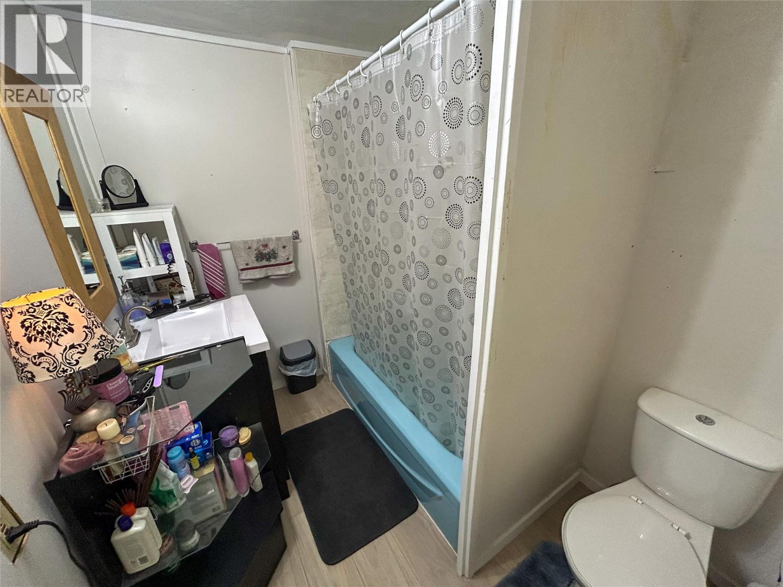 244 E Avenue, Kaslo, British Columbia  V0G 1M0 - Photo 14 - 10400726