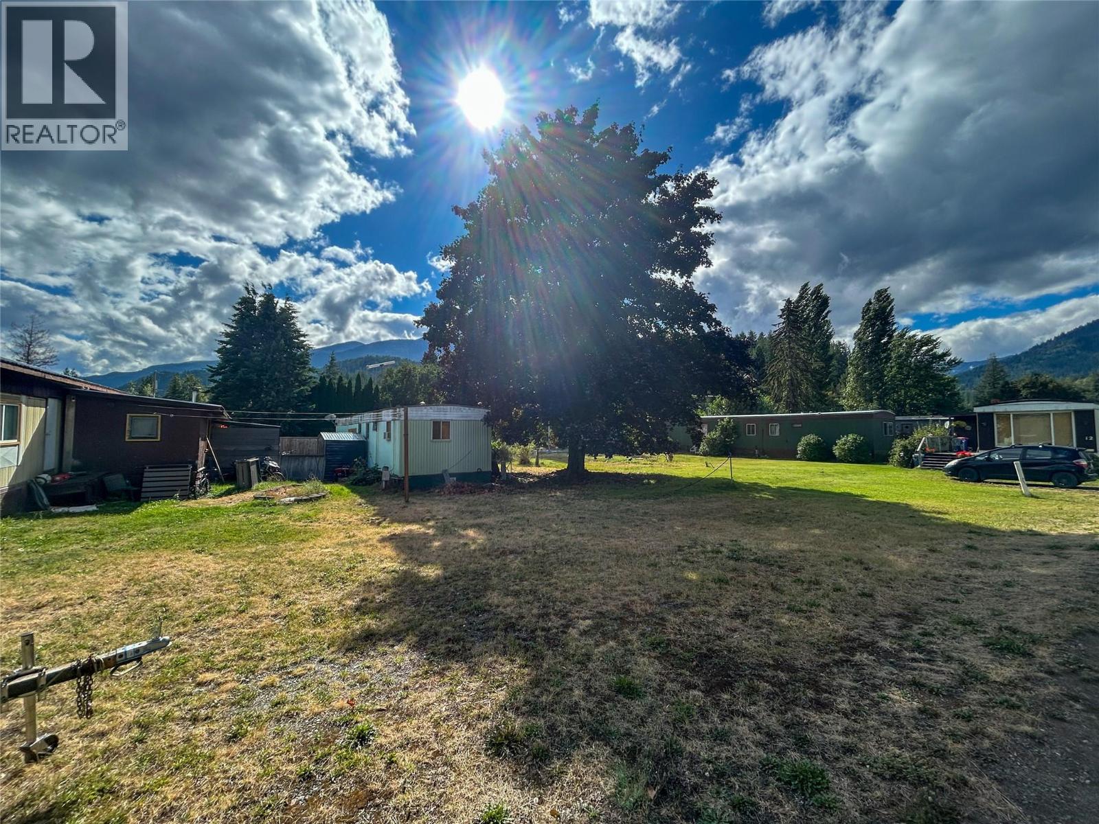 244 E Avenue, Kaslo, British Columbia  V0G 1M0 - Photo 23 - 10400726